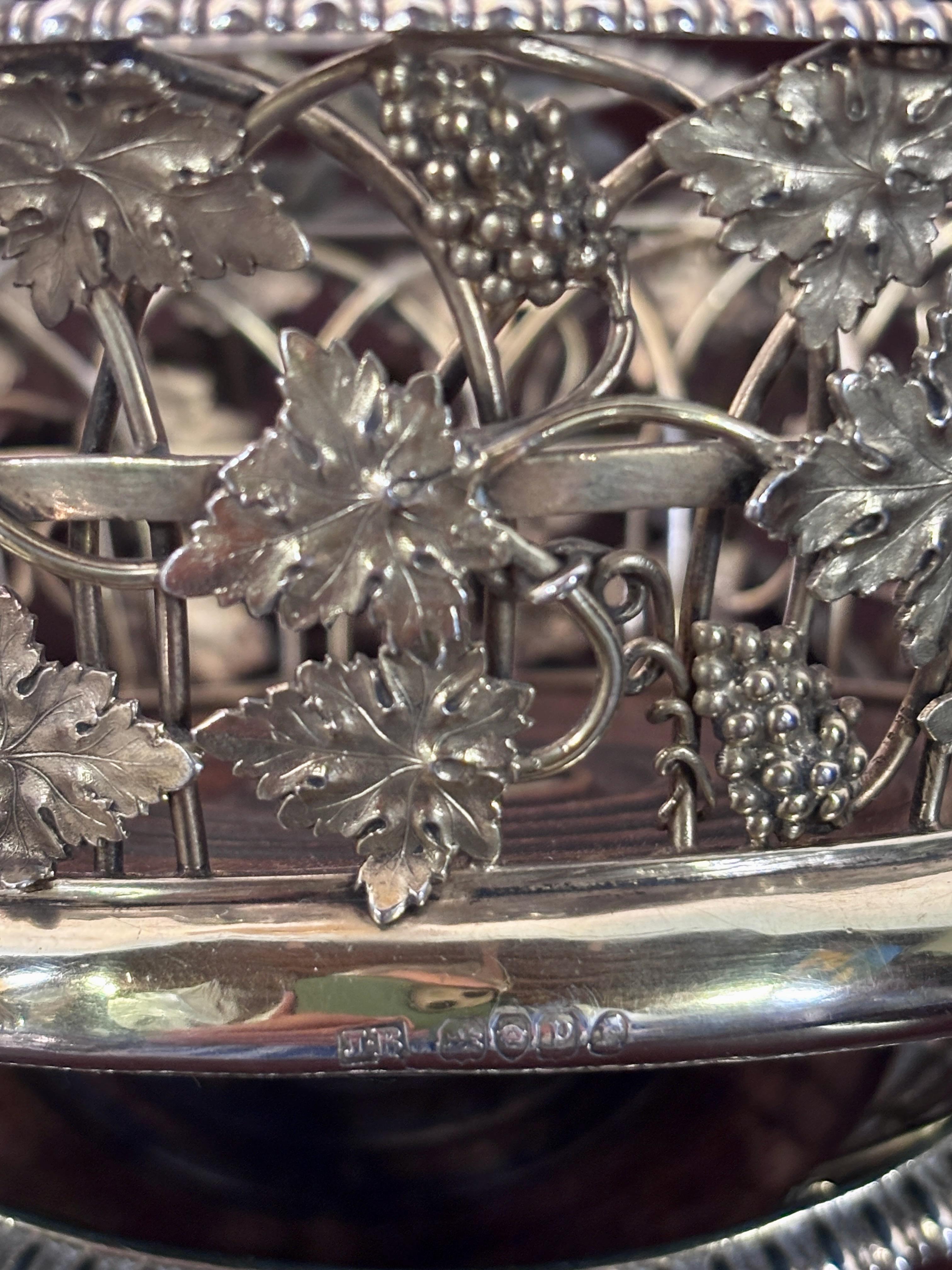 Paar englische William IV Sterling Silber Wein oder Champagner Untersetzer, 19. (Sterlingsilber) im Angebot