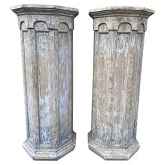 Paire de colonnes anglaises en bois