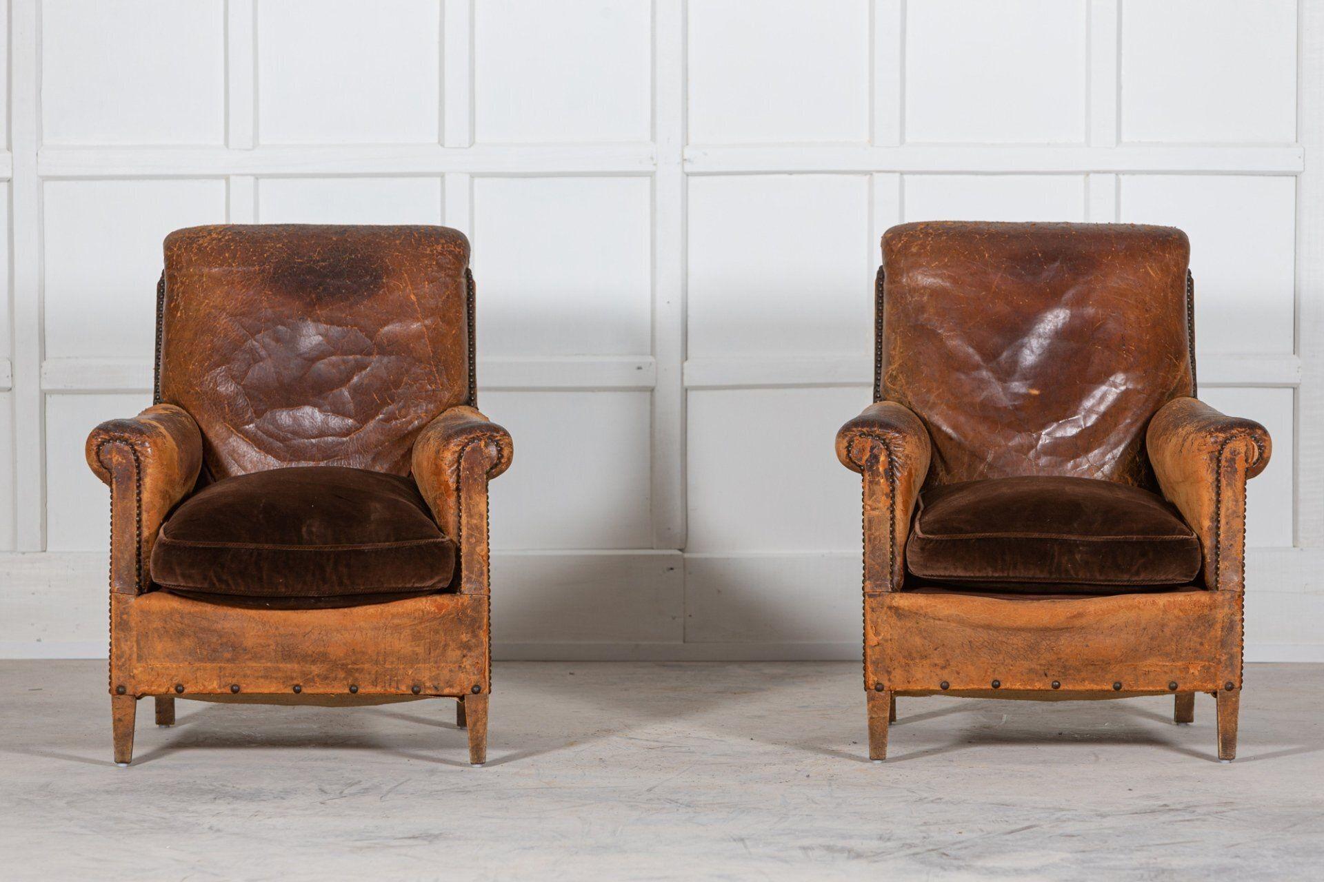 Circa 1920
Pair English worn leather beech club chairs.
Sku 1119
Price for the pair
Measures: W74 x D76 x H90cm.
Seat height 41cm.