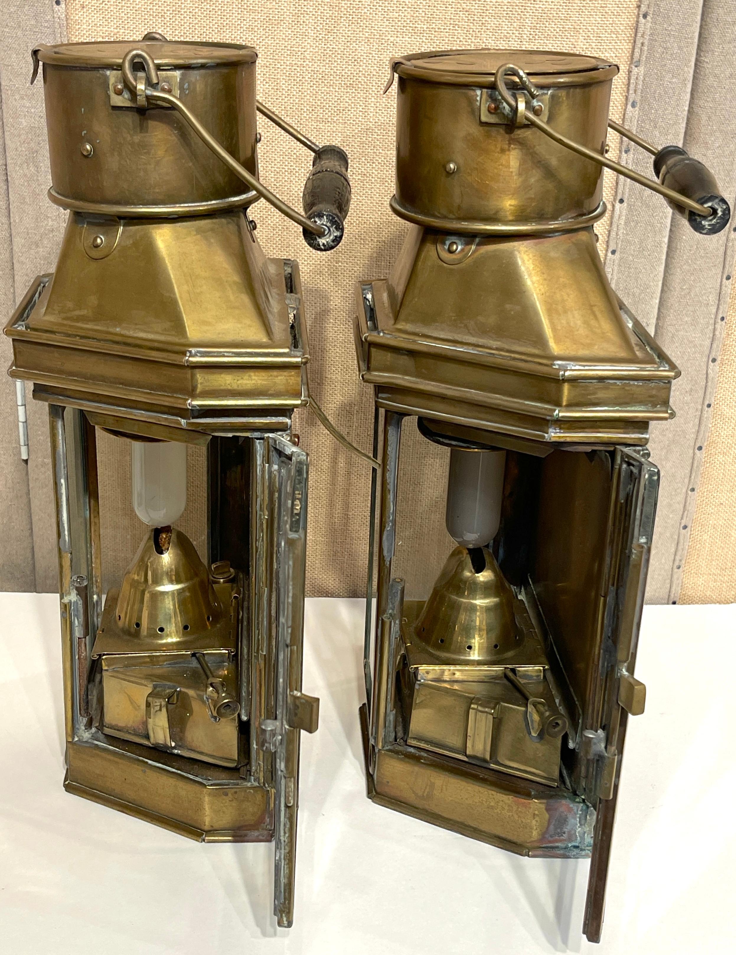 Paar englische WWI-Messing-Glühbirnenschiffe/Trench-Laternen/Wandleuchter, Bulpitt & Sons im Angebot 5