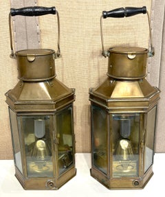 Paar englische WWI-Messing-Glühbirnenschiffe/Trench-Laternen/Wandleuchter, Bulpitt & Sons
