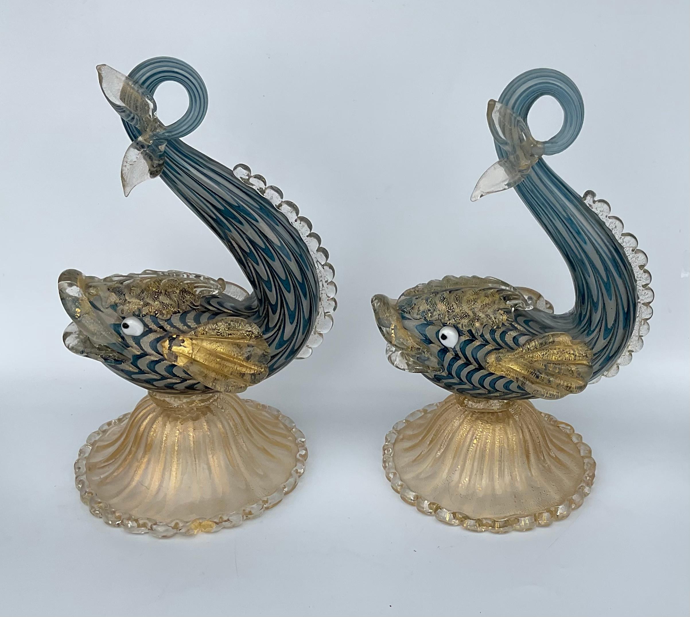 Pair Ercole Barovier for Barovier and Toso Murano Glass Neolitici Fish with Gold In Good Condition In Ann Arbor, MI