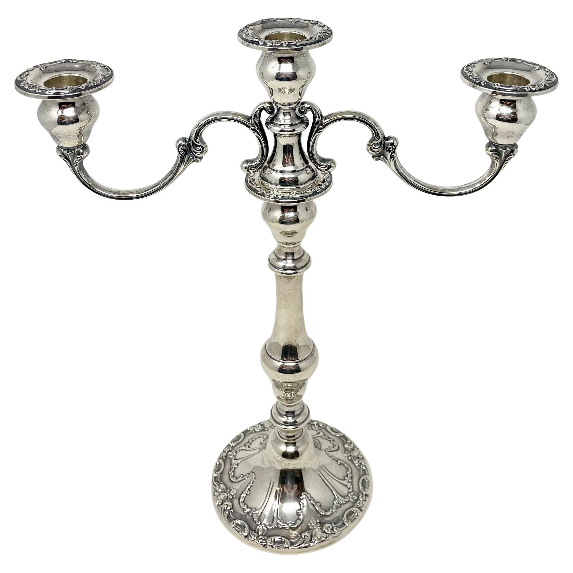 Americano Coppia di candelabri convertibili in argento Sterling di Gorham, circa anni '30 in vendita