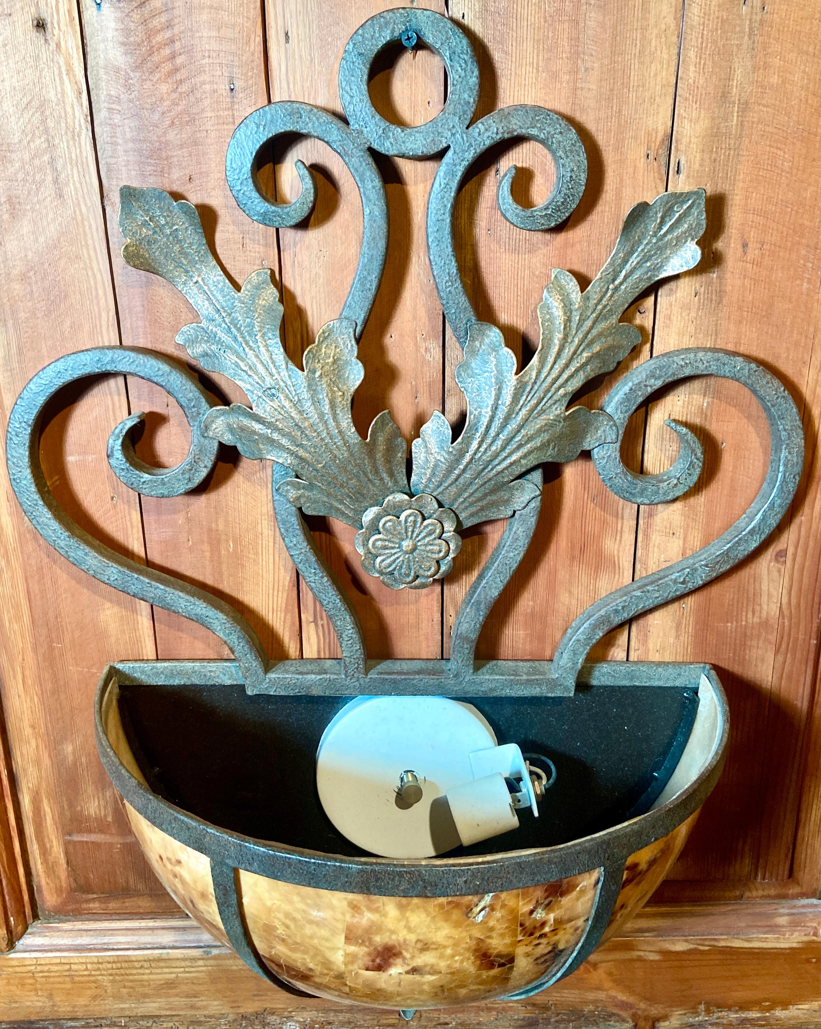 Pair Estate Painted Tole Wall Light Sconces In Good Condition For Sale In New Orleans, LA
