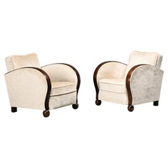 Pair European Art Deco Armchairs in Velvet First half of the 20th century
