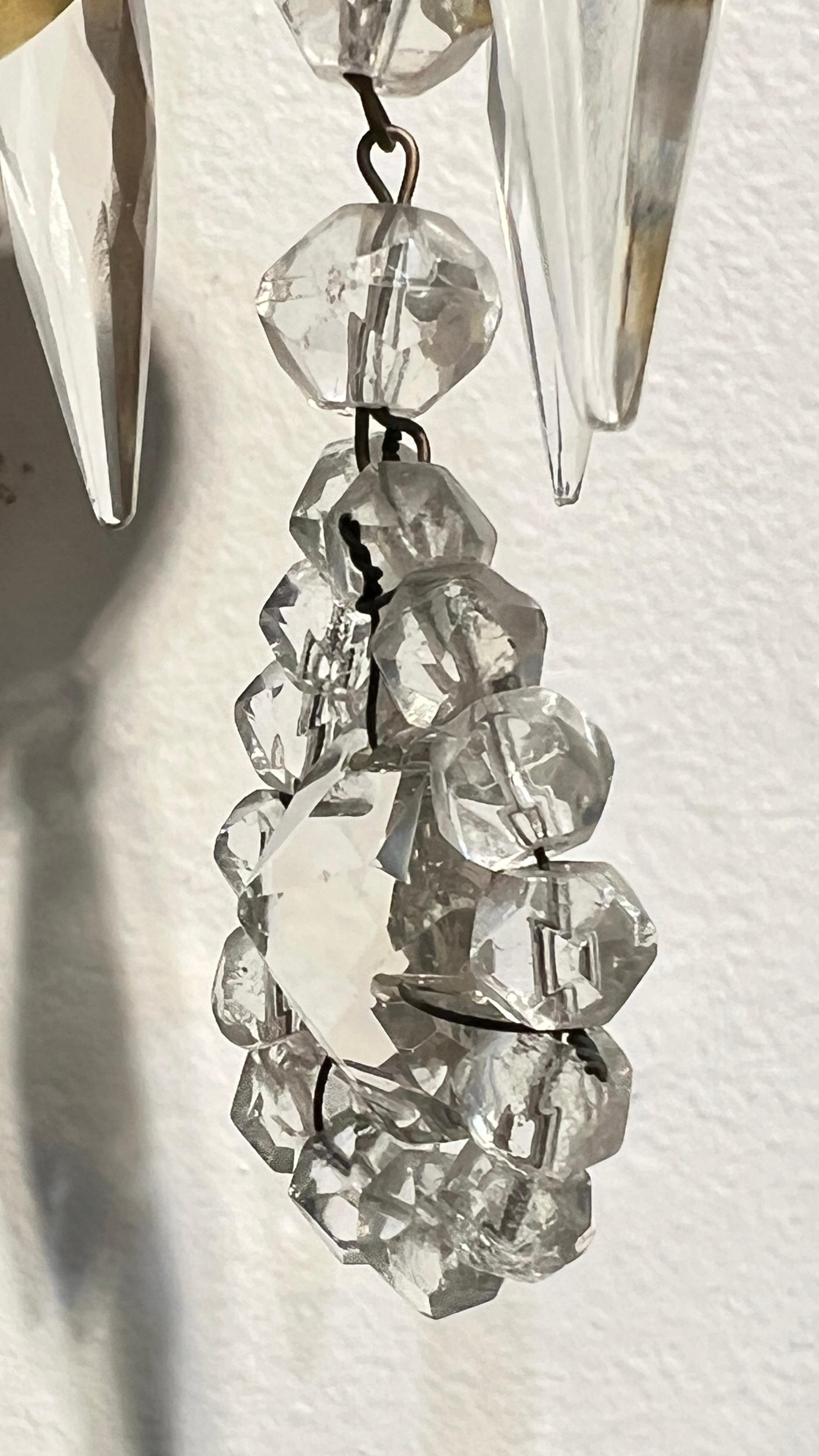 Paire d'exceptionnelles appliques à deux lumières en bronze doré de style Louis XVI en vente 6