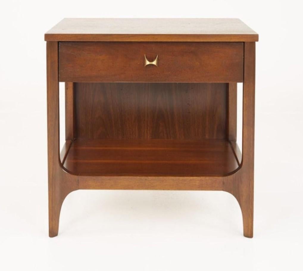 Pair Expertly Restored Broyhill Brasilia Walnut & Brass Nightstands End Tables 1
