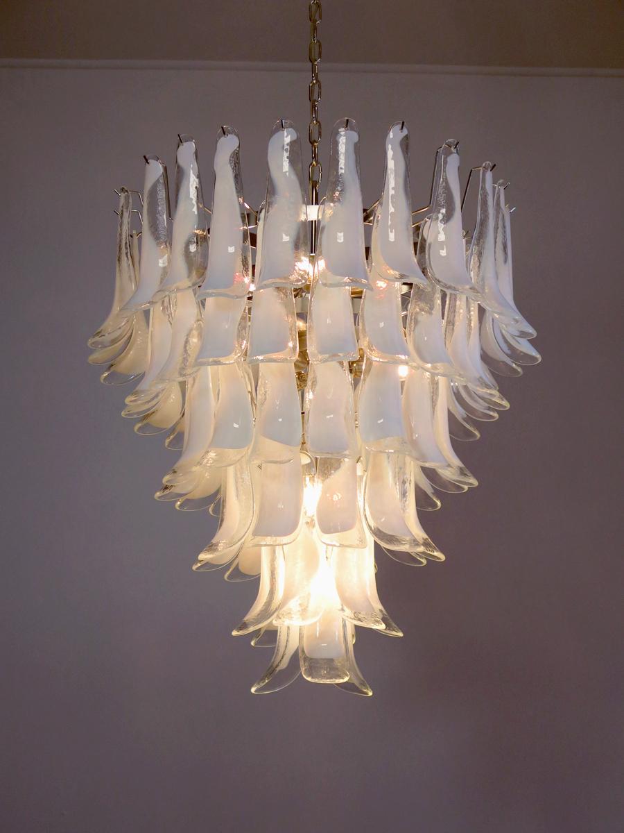 Pair Fabulous Glass 75 White Petal Chandeliers, Murano In Excellent Condition For Sale In Budapest, HU