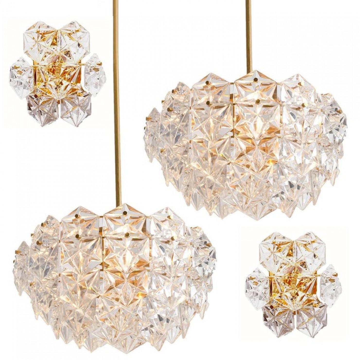 20ième siècle Paire d'appliques à facettes en cristal et doré de Kinkeldey, Allemagne en vente
