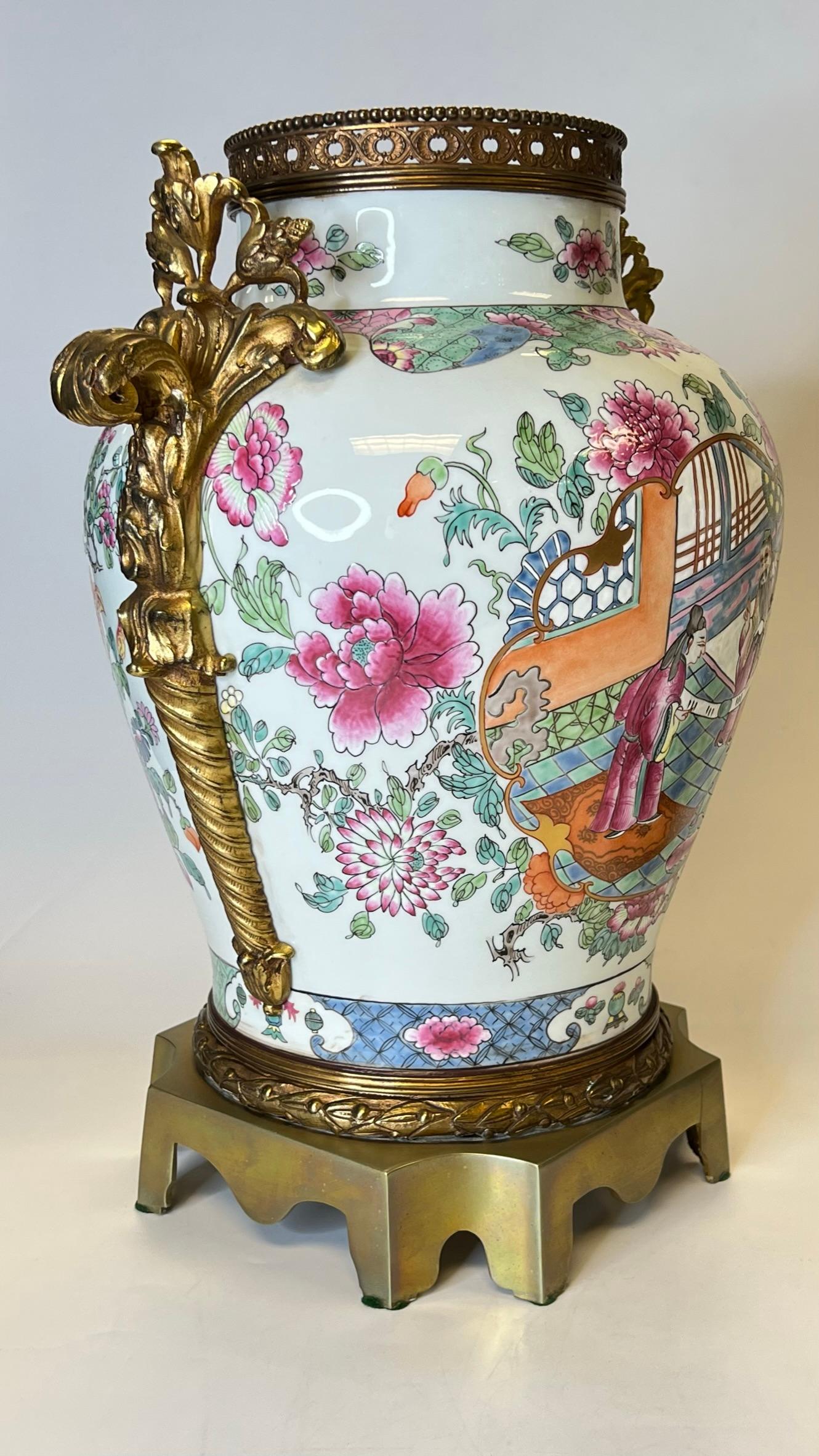 Paar Famille Rose Chinesisch Ingwer Jars mit Bronze Halterungen im Angebot 8
