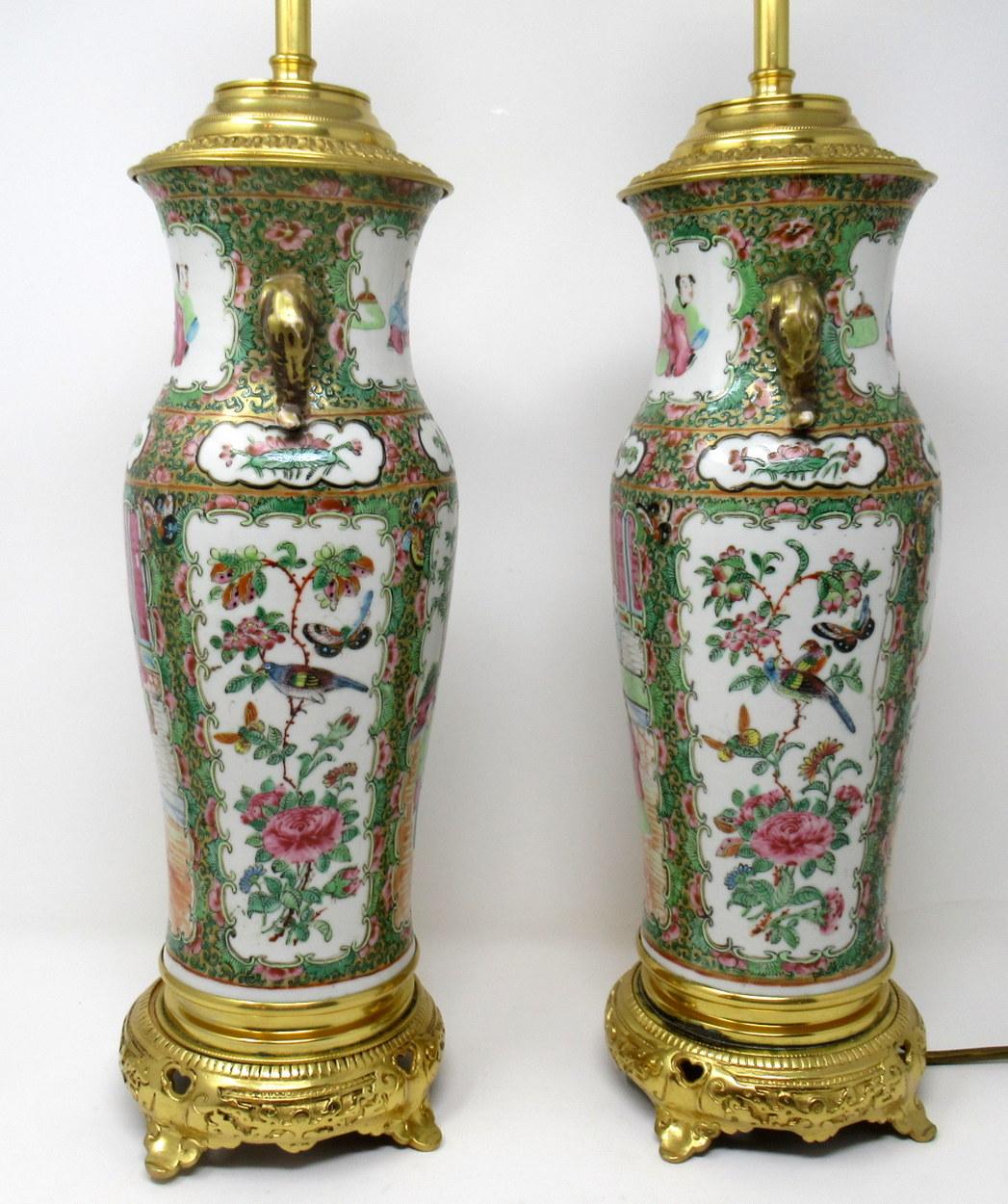 Famille Rose Medallion Canton Cantonese Ormolu Mounted Chinese Table Lamps, Pair In Good Condition In Dublin, Ireland