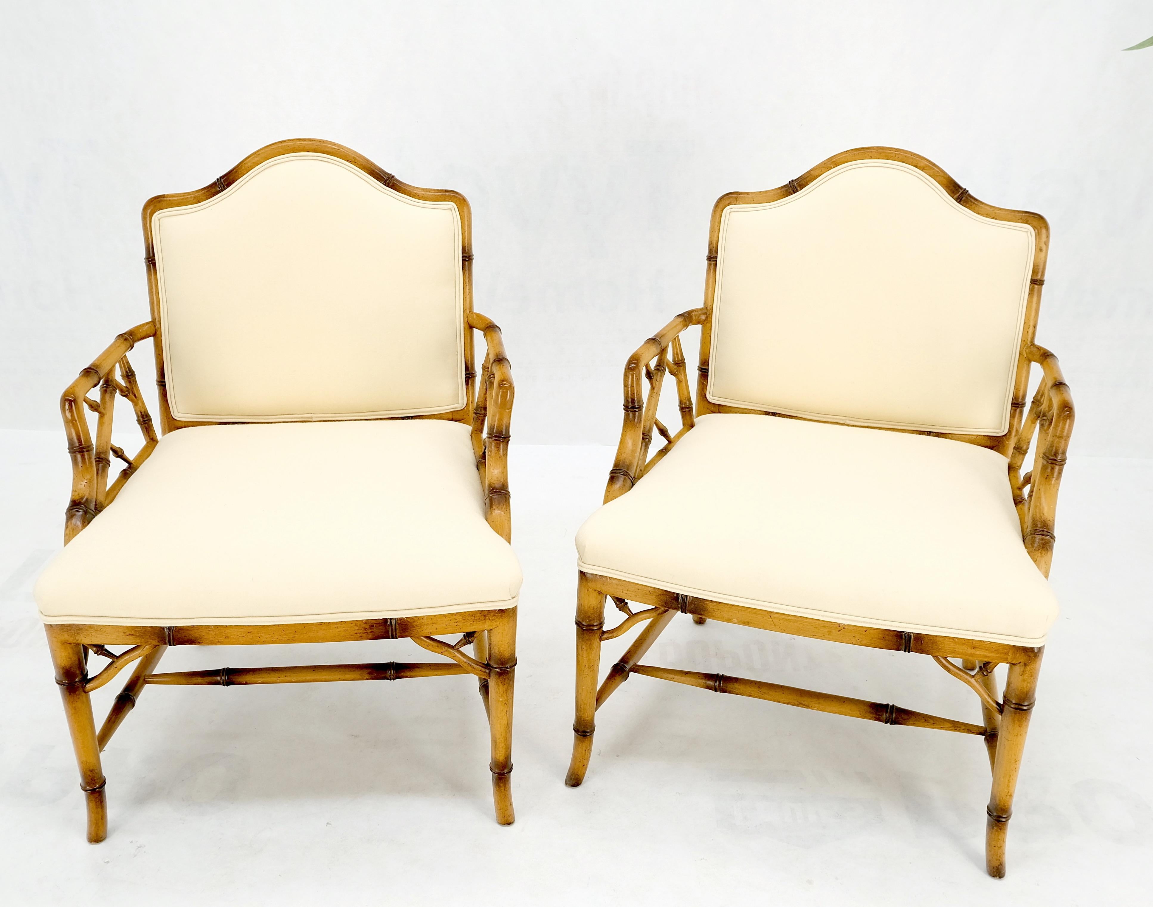 Paire de Faux Bambou New Virgin Wool Upholstery Lounge Arm Fire Side Chairs MINT ! en vente 5