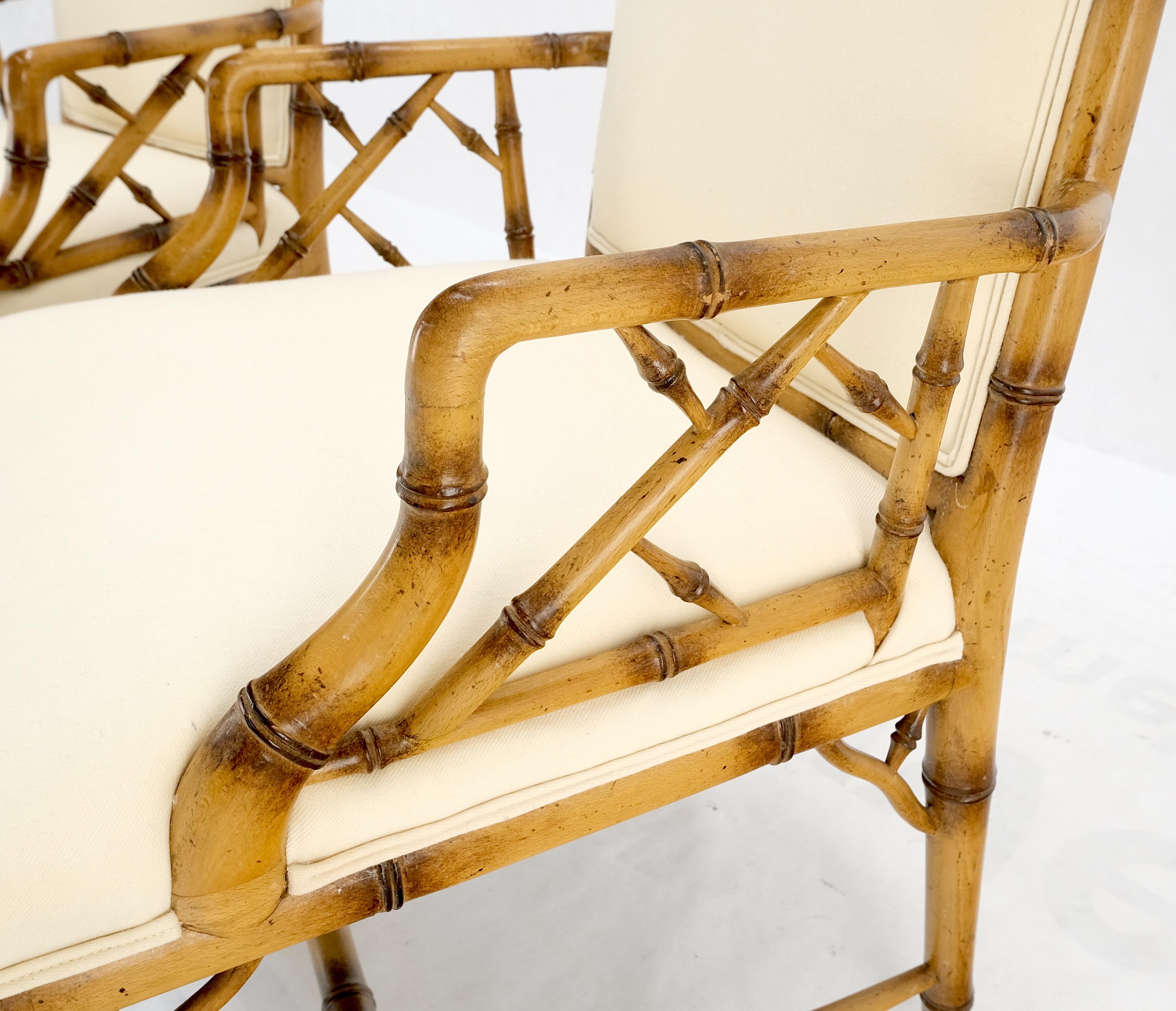 Mid-Century Modern Paire de Faux Bambou New Virgin Wool Upholstery Lounge Arm Fire Side Chairs MINT ! en vente