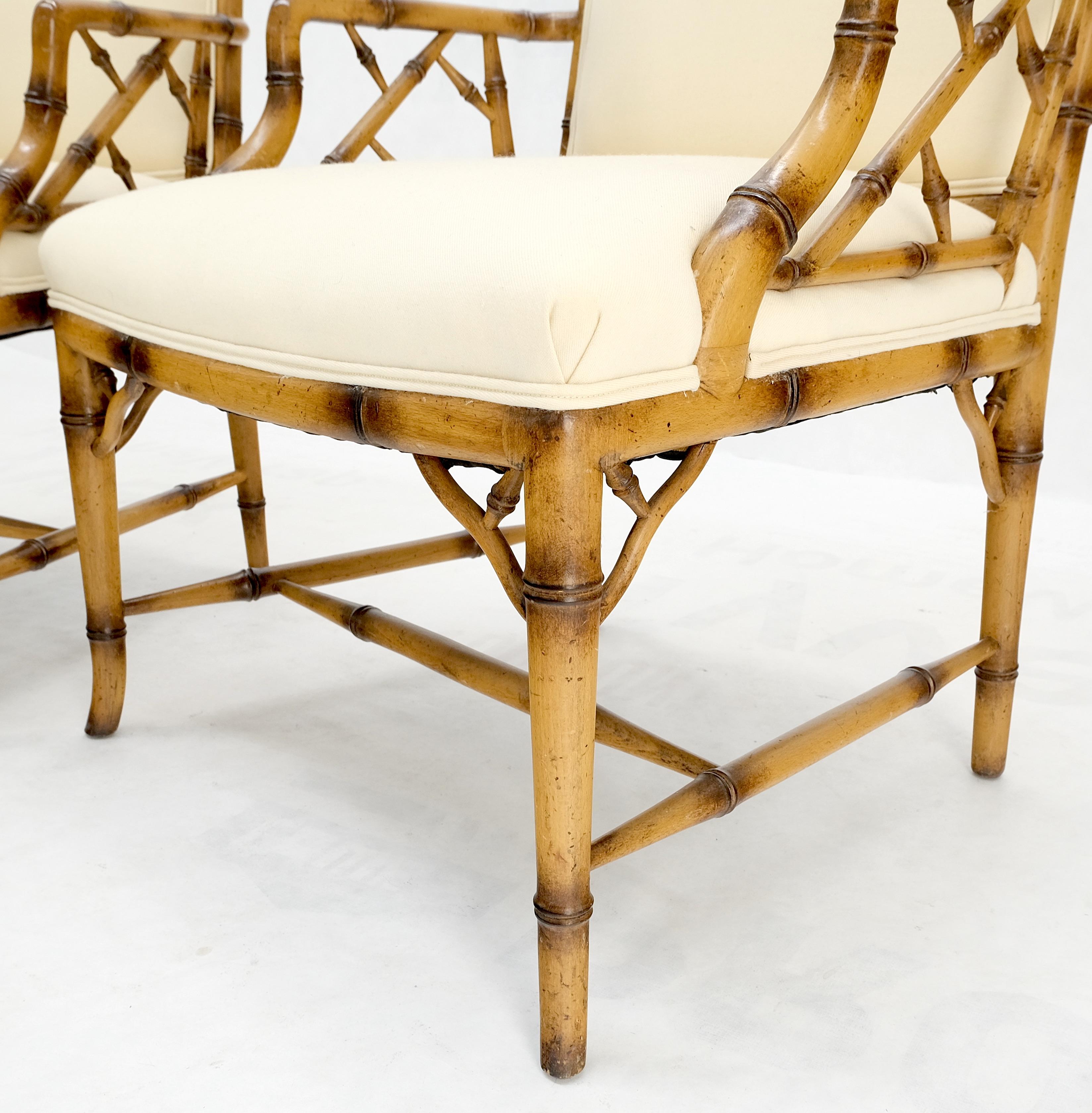 20ième siècle Paire de Faux Bambou New Virgin Wool Upholstery Lounge Arm Fire Side Chairs MINT ! en vente