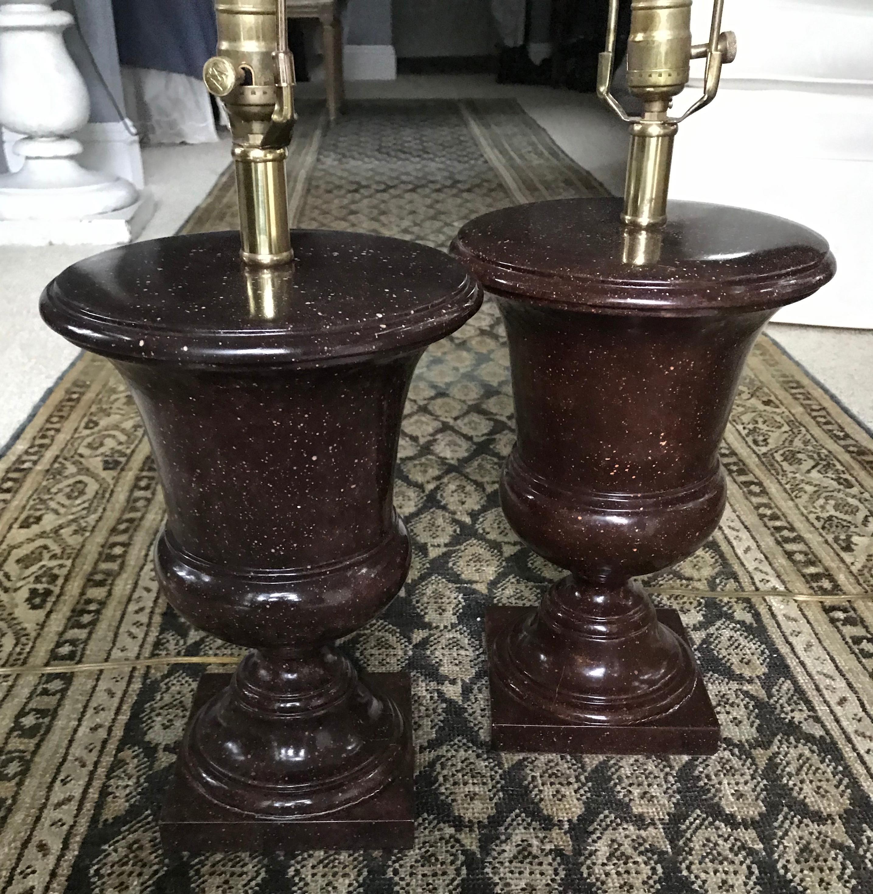 20th Century Pair of Faux Porphyry Urn Form Lamps For Sale