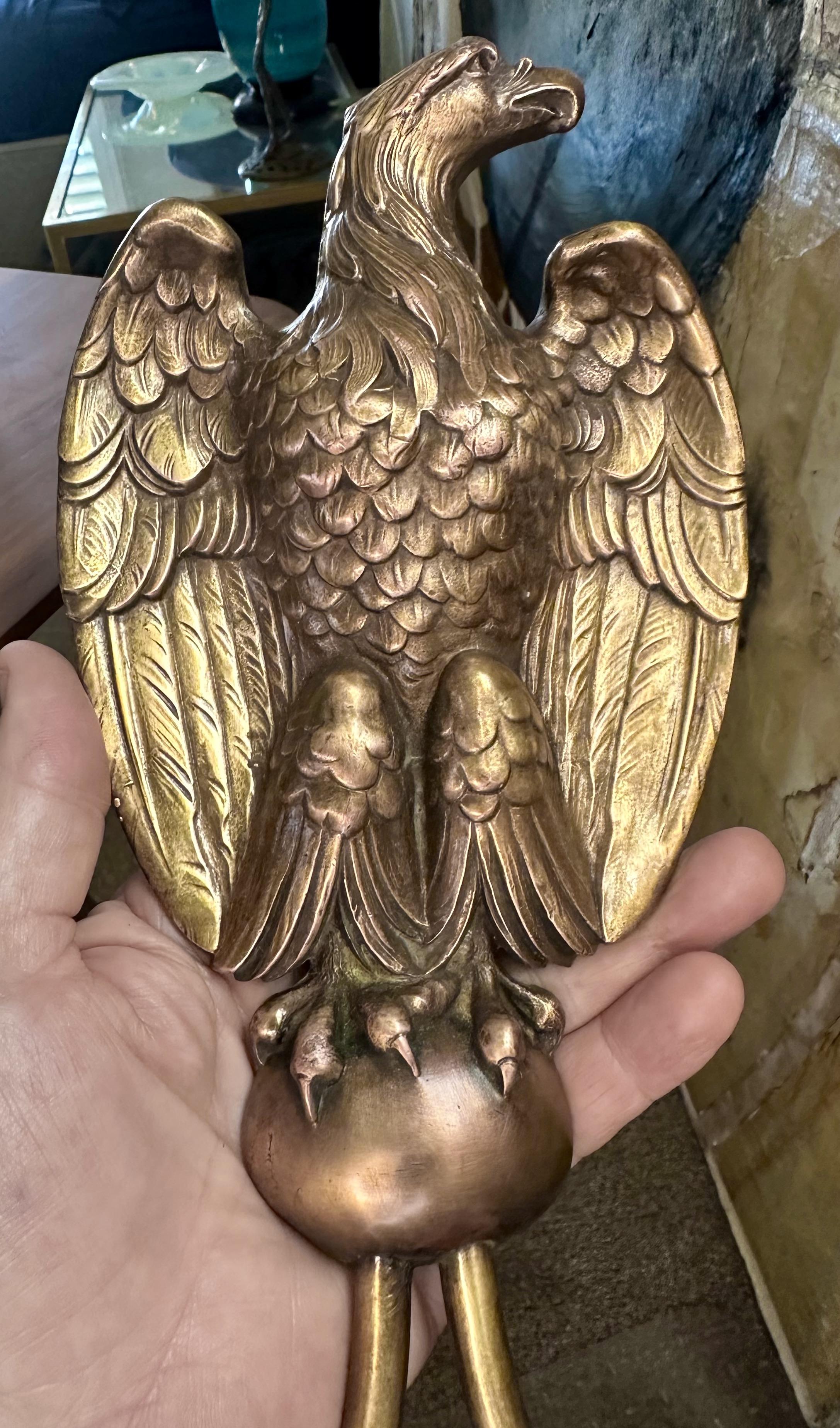 Paire d'appliques à l'aigle de style Feder par Sterling Bronze Co. en vente 9