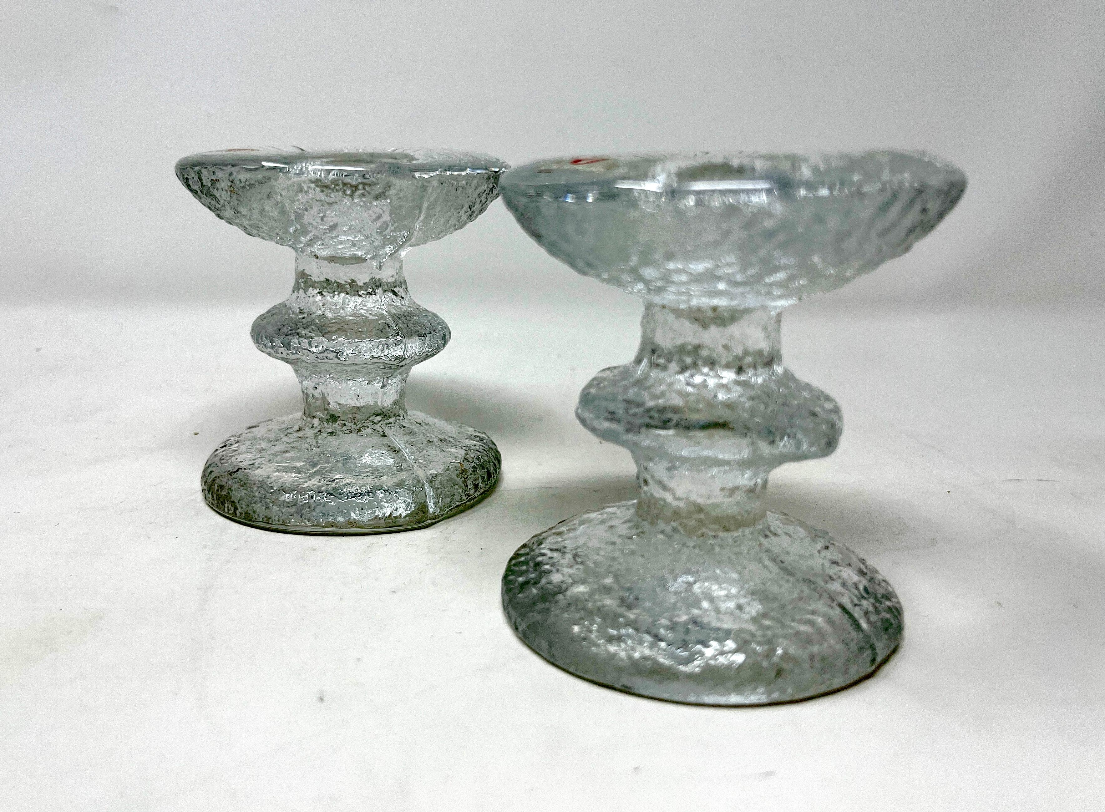 Pareja de candeleros anulares finlandeses Iittala 