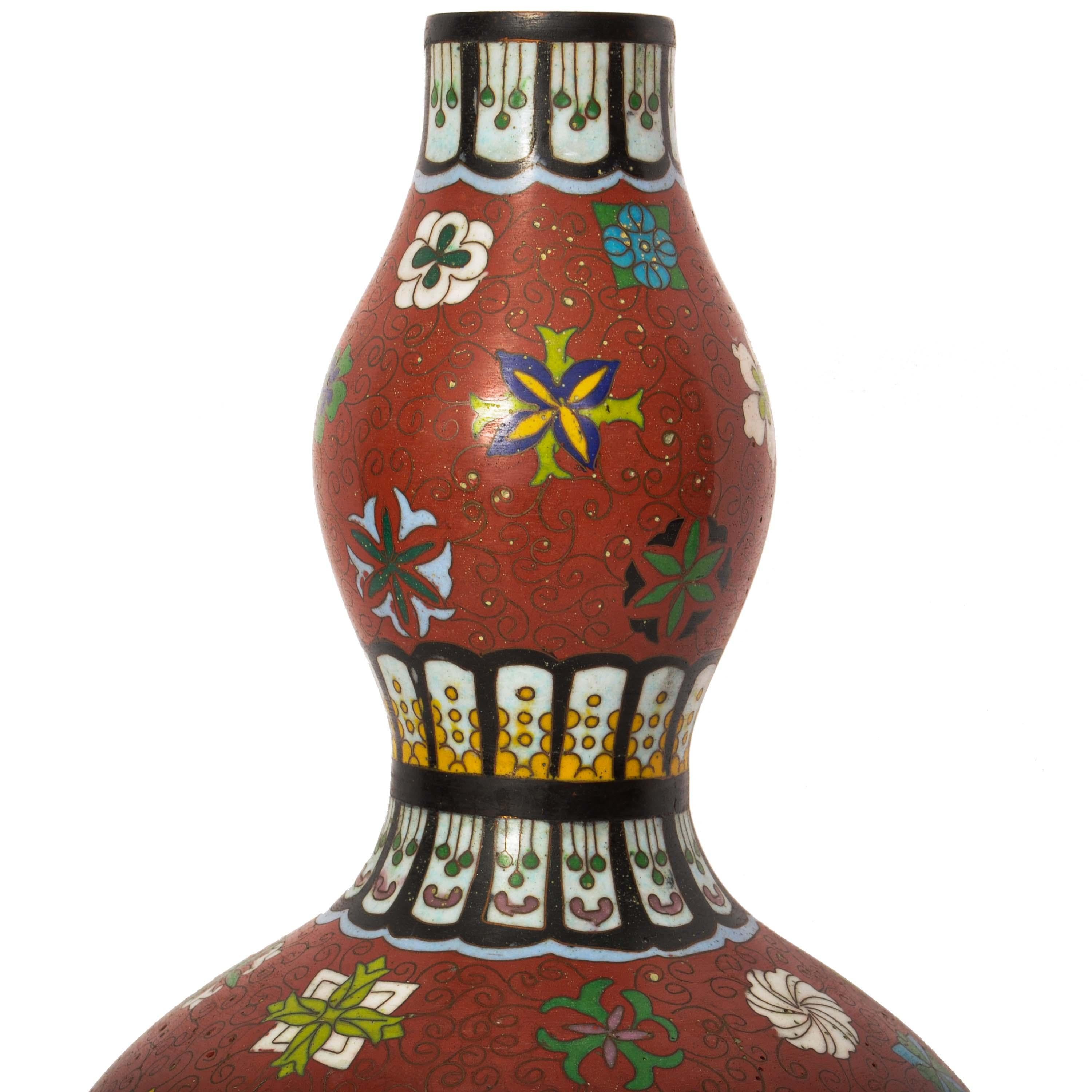 Pair Fine Antique 19th Century Japanese Meiji Cloisonné Double Gourd Vases 1890 For Sale 5