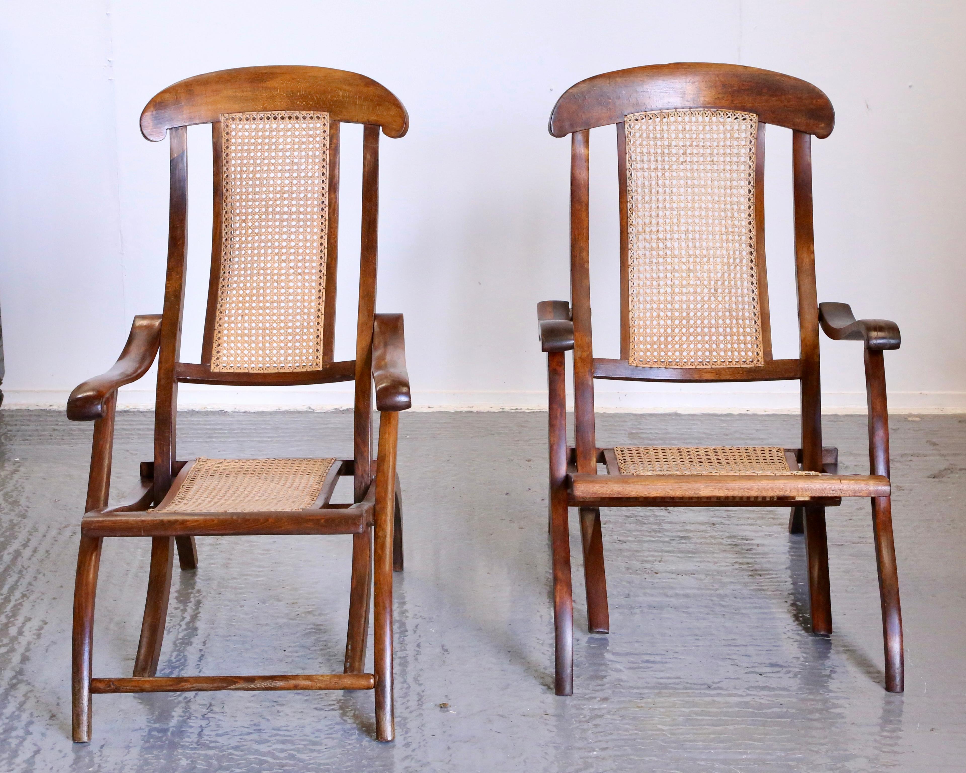 Pair Fine Early Victorian Walnut & Cane Folding Travel Steamer Chairs For Sale 2