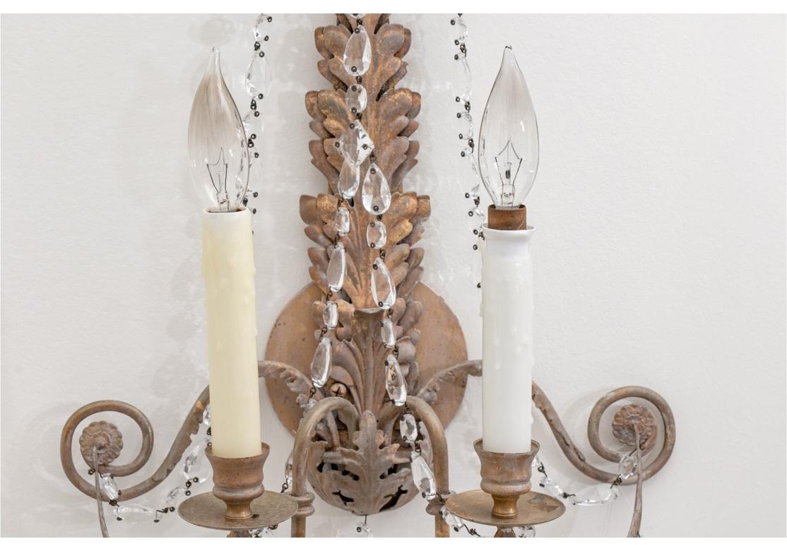 Par de Apliques de Cristal de Dos Luces Finos Desconocido en venta