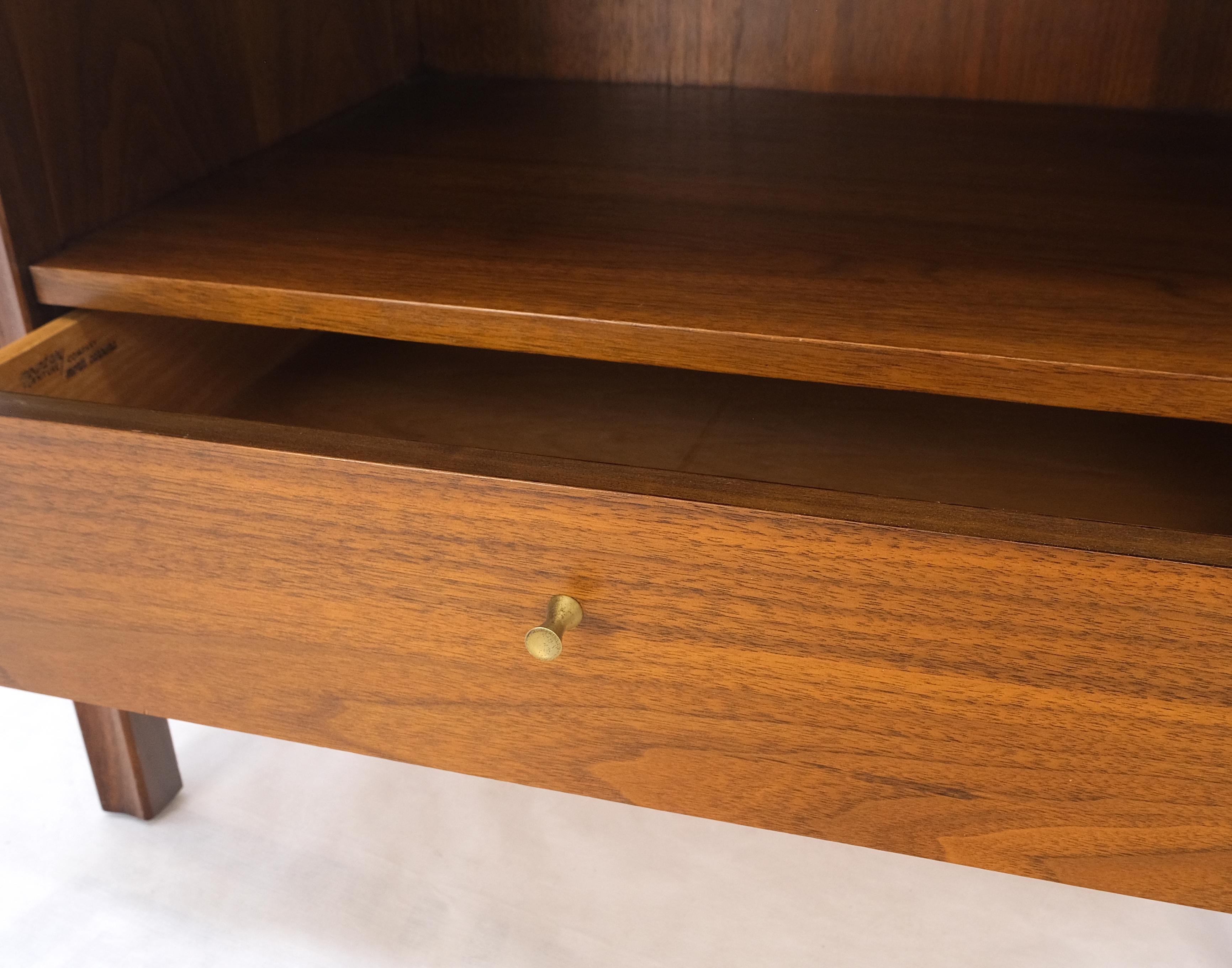 American Pair Finished Back Danish Mid Century Modern One Drawer Walnut Night Stands MINT For Sale