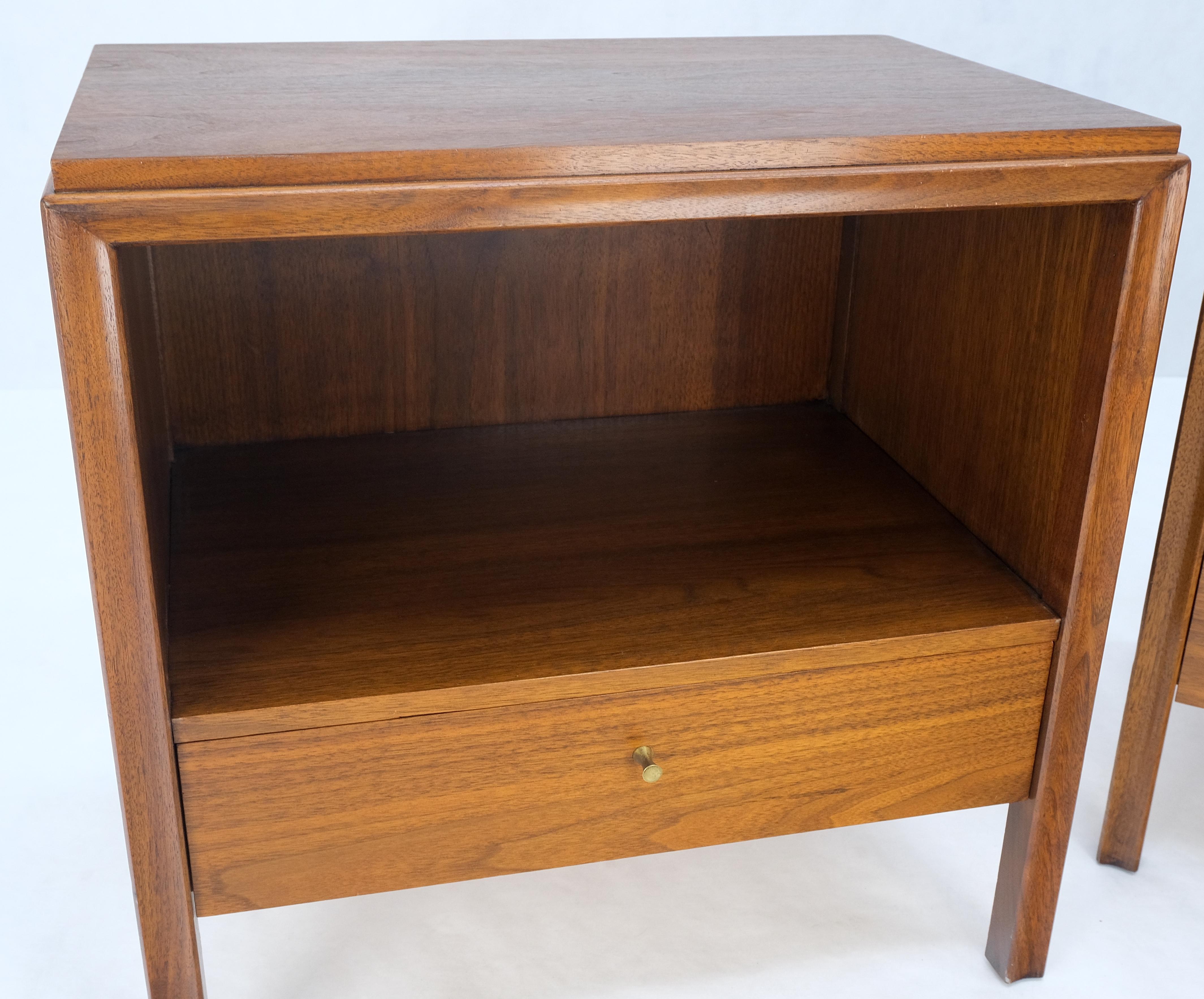 Pair Finished Back Danish Mid Century Modern One Drawer Walnut Night Stands MINT For Sale 1
