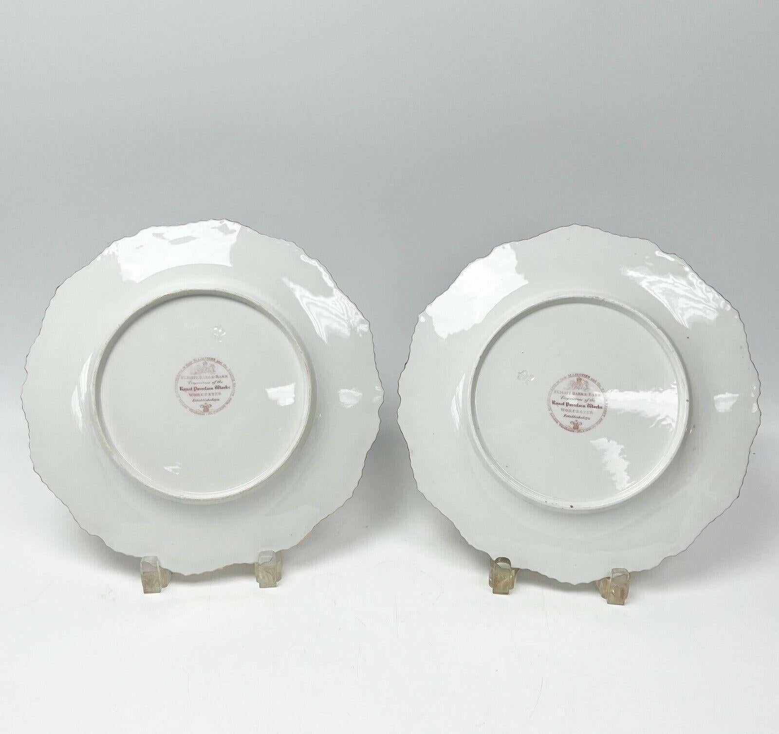 Pair Flight, Barr & Barr Worcester Hand Painted Porcelain Armorial Dinner Plates In Good Condition In Gardena, CA