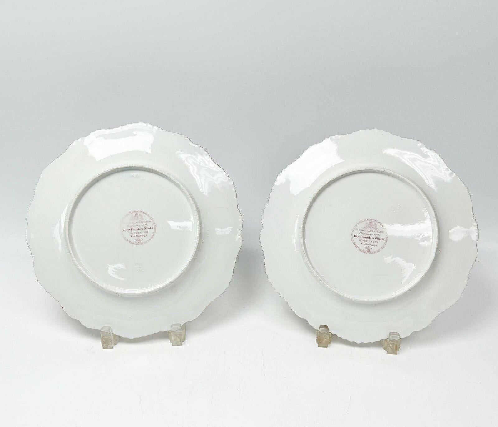 Pair Flight, Barr & Barr Worcester Hand Painted Porcelain Armorial Dinner Plates In Good Condition In Gardena, CA
