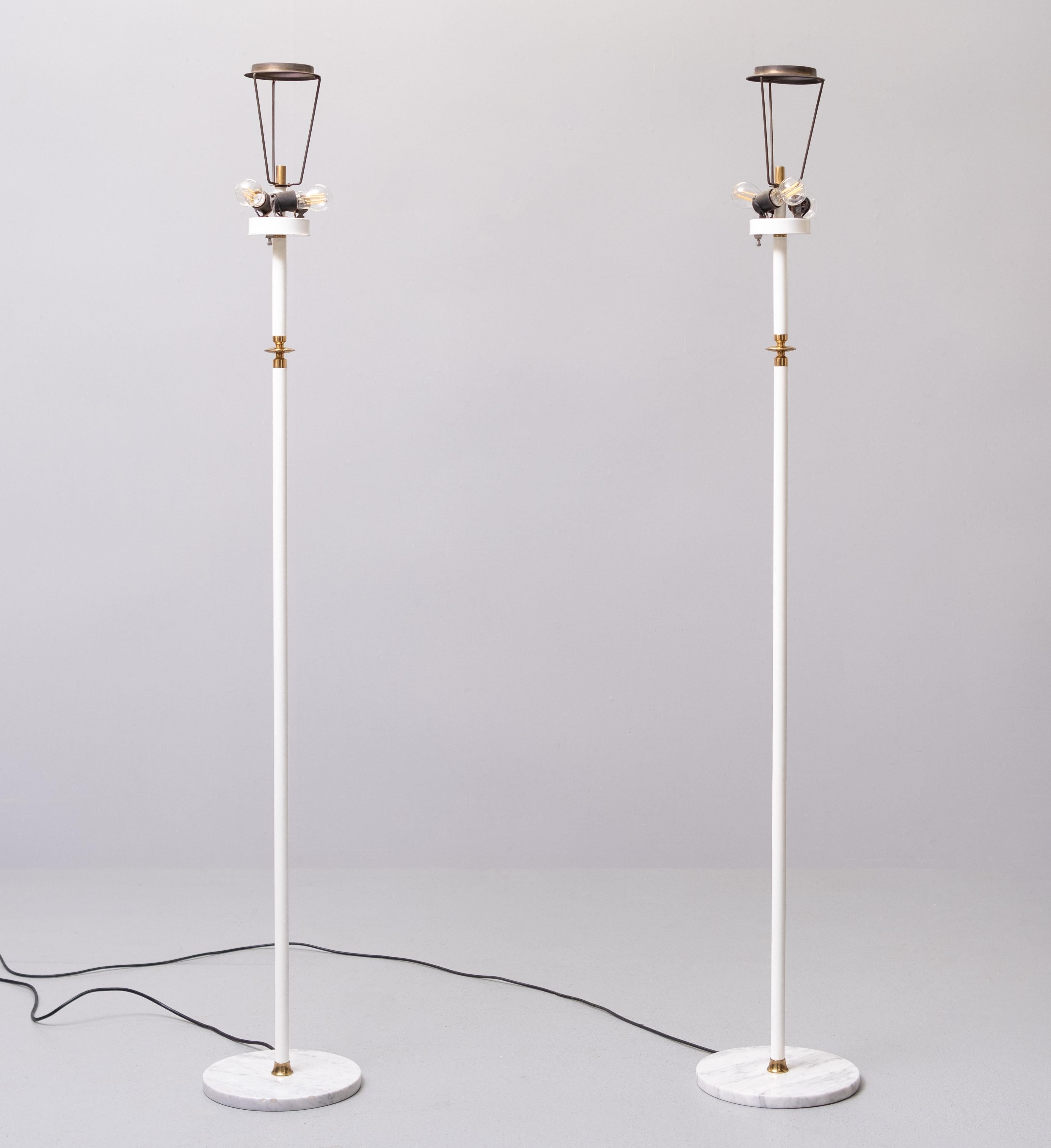 Mid-Century Modern Pair Floor Lamp by Angelo Lelli for Arredoluce  1950s  For Sale