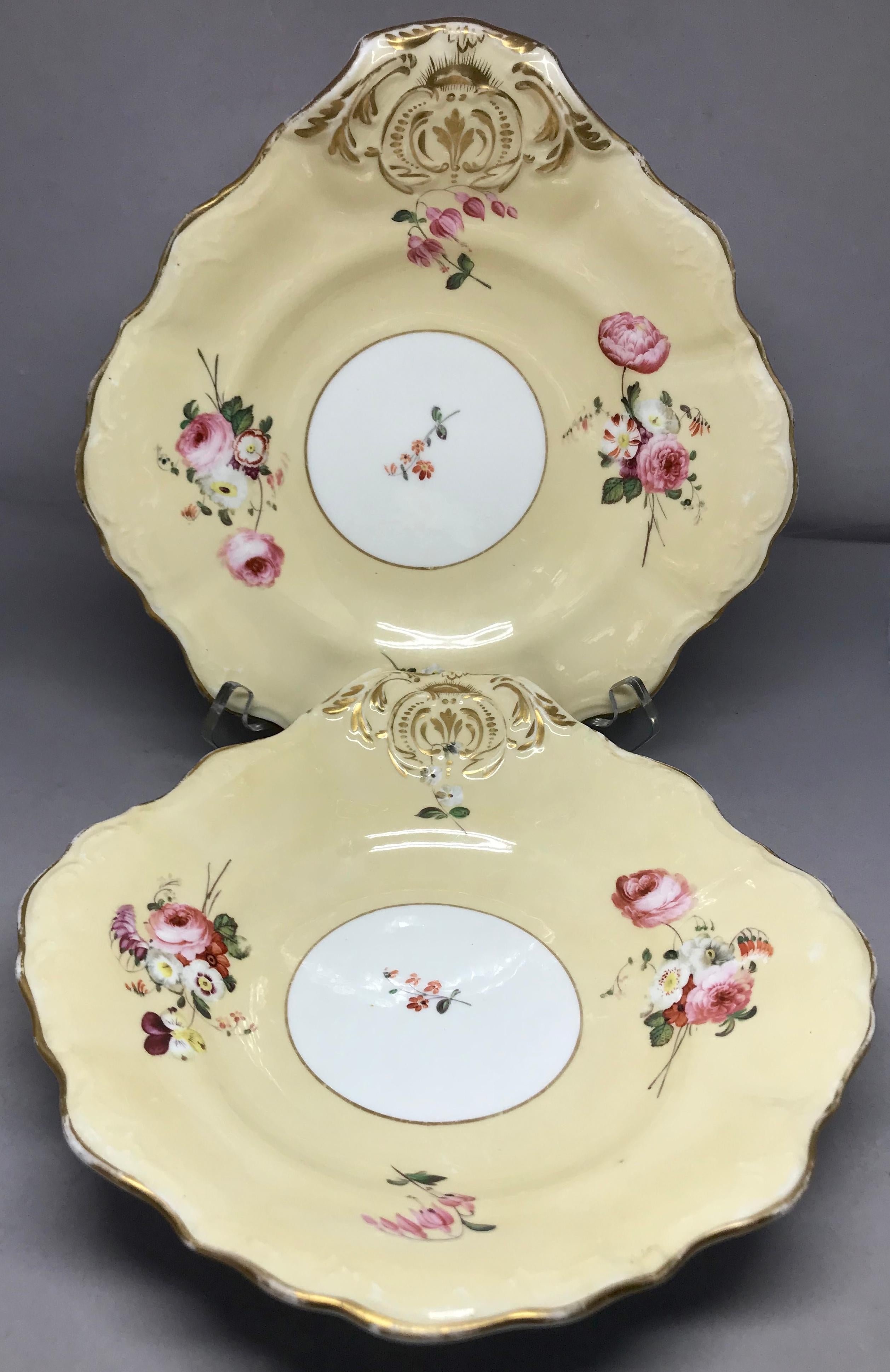 19th Century Pair of Floral and Gilt Painted Sweetmeat Dishes For Sale