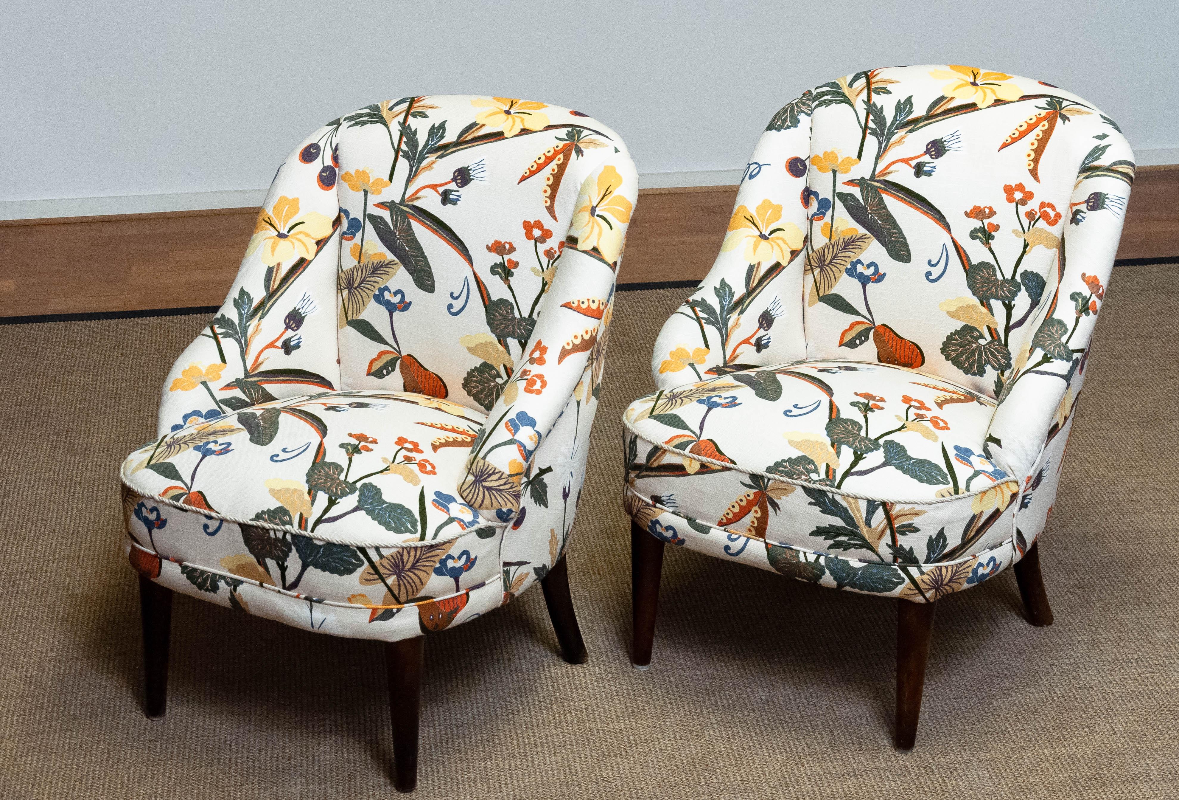 Pair Floral Printed Linen, J Frank Style, New Upholstered Danish Slipper Chairs For Sale 4
