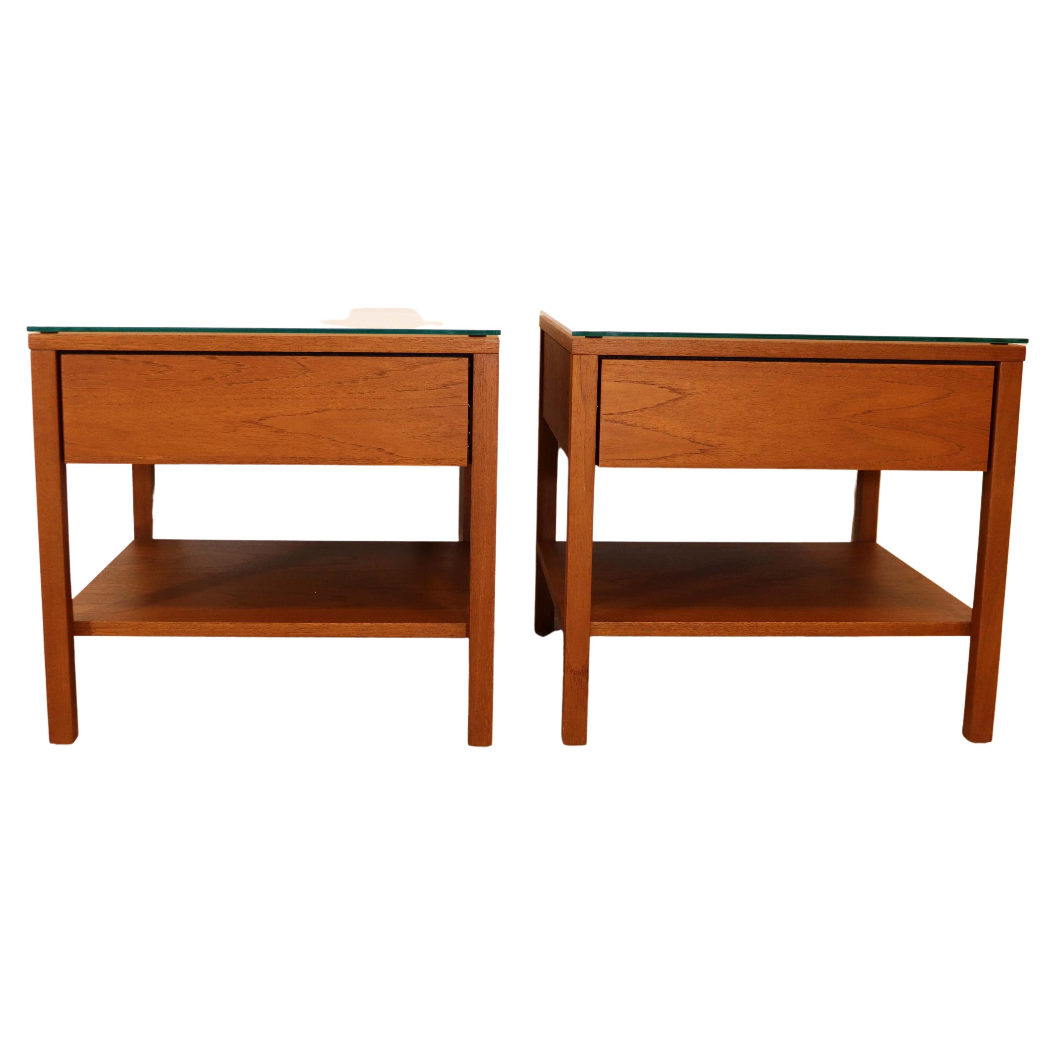 Pair Florence Knoll Walnut Nightstands Side Tables Mid-Century Modern Vintage