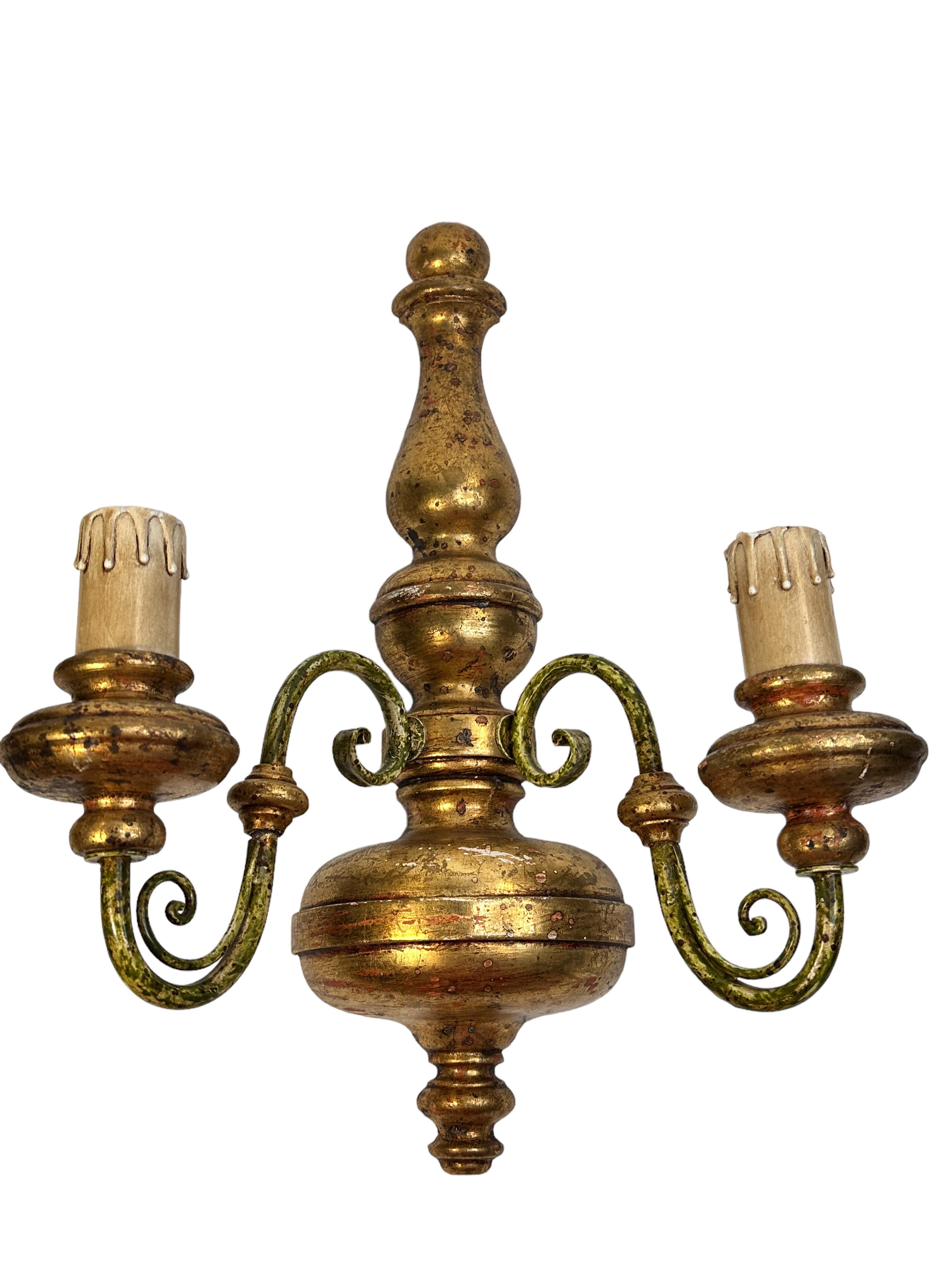Pair Florentine Tole Toleware Italian Gilt Wood Sconce, Italy, 1980s For Sale 3