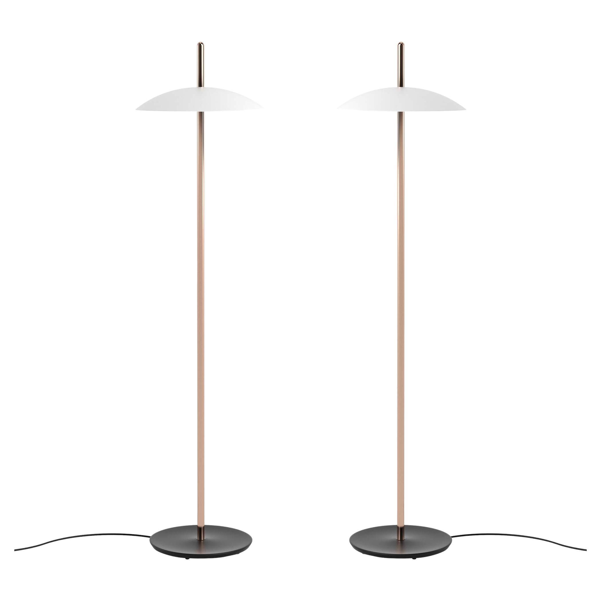 Paire de lampadaires Signal blancs et cuivre de Souda, fabriqués sur commande