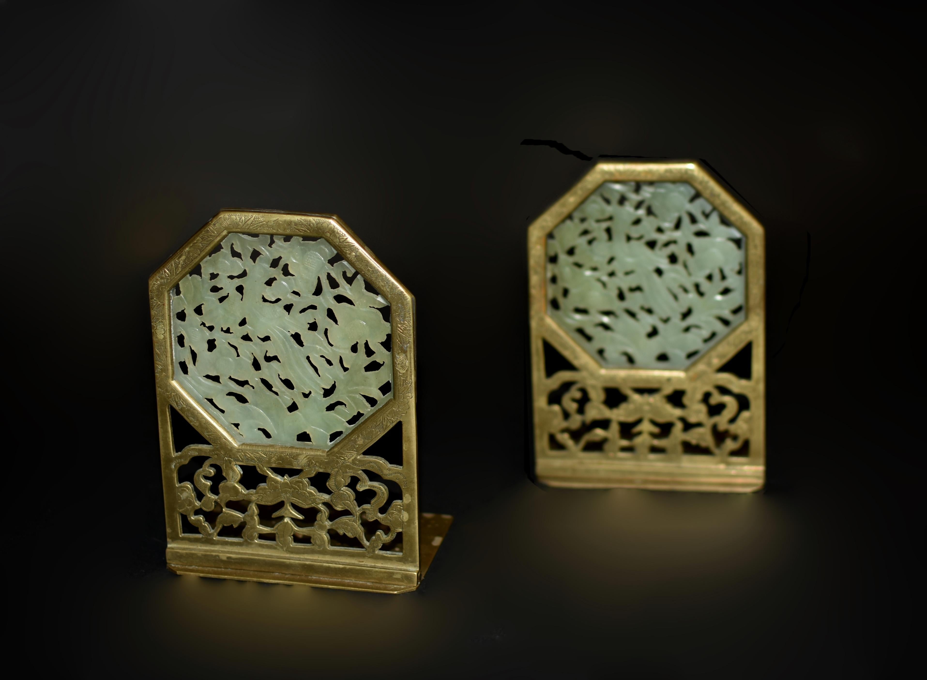 Pair Foldable Chinse Antique Jade Bookends In Good Condition For Sale In Somis, CA