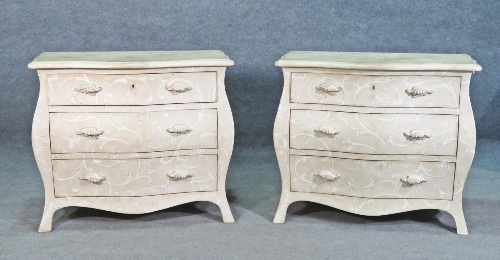 North American Pair Foral Painted White Decorated Gustavian Style Bombe Commodes Nightstands For Sale