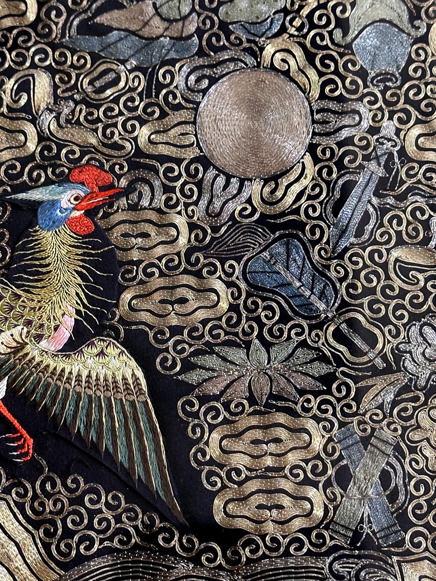 Paire d'encadrements Superbe insigne de troisième rang brodé en forme de paon de la dynastie chinoise Qing en vente 8