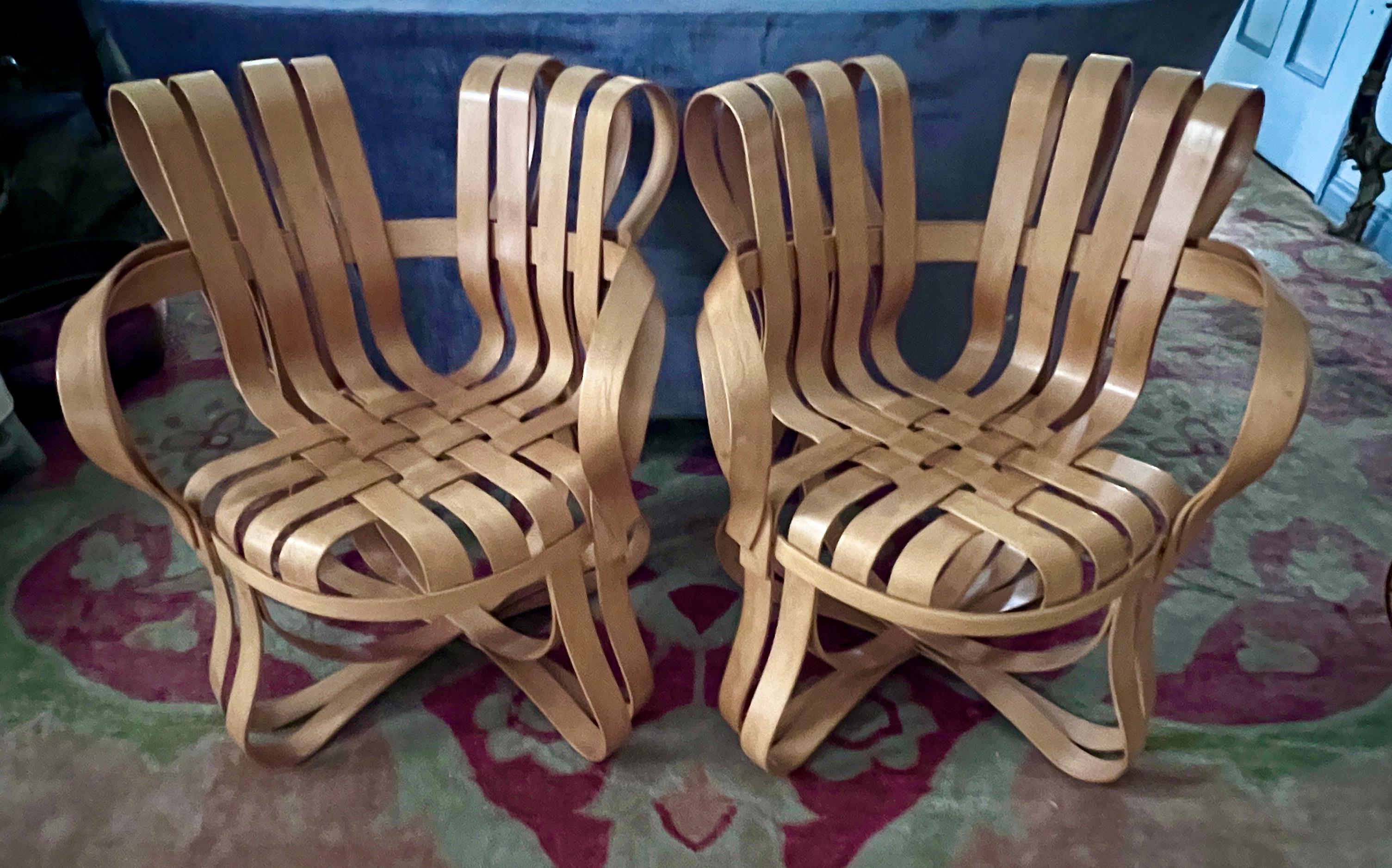 Paire de chaises Frank Gehry en érable courbé à carreaux croisés pour Knoll en vente 3