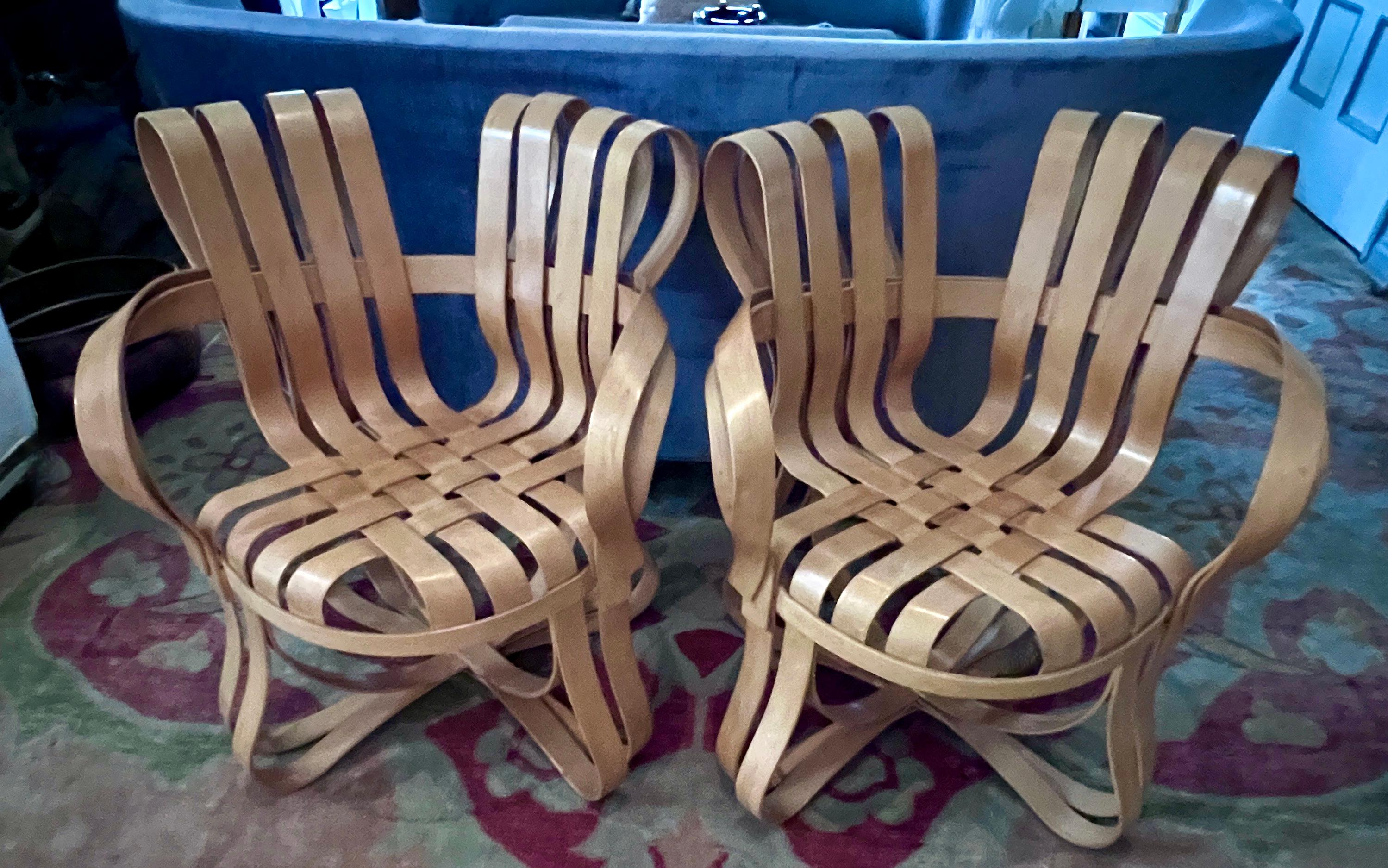 Paire de chaises Frank Gehry en érable courbé à carreaux croisés pour Knoll en vente 4