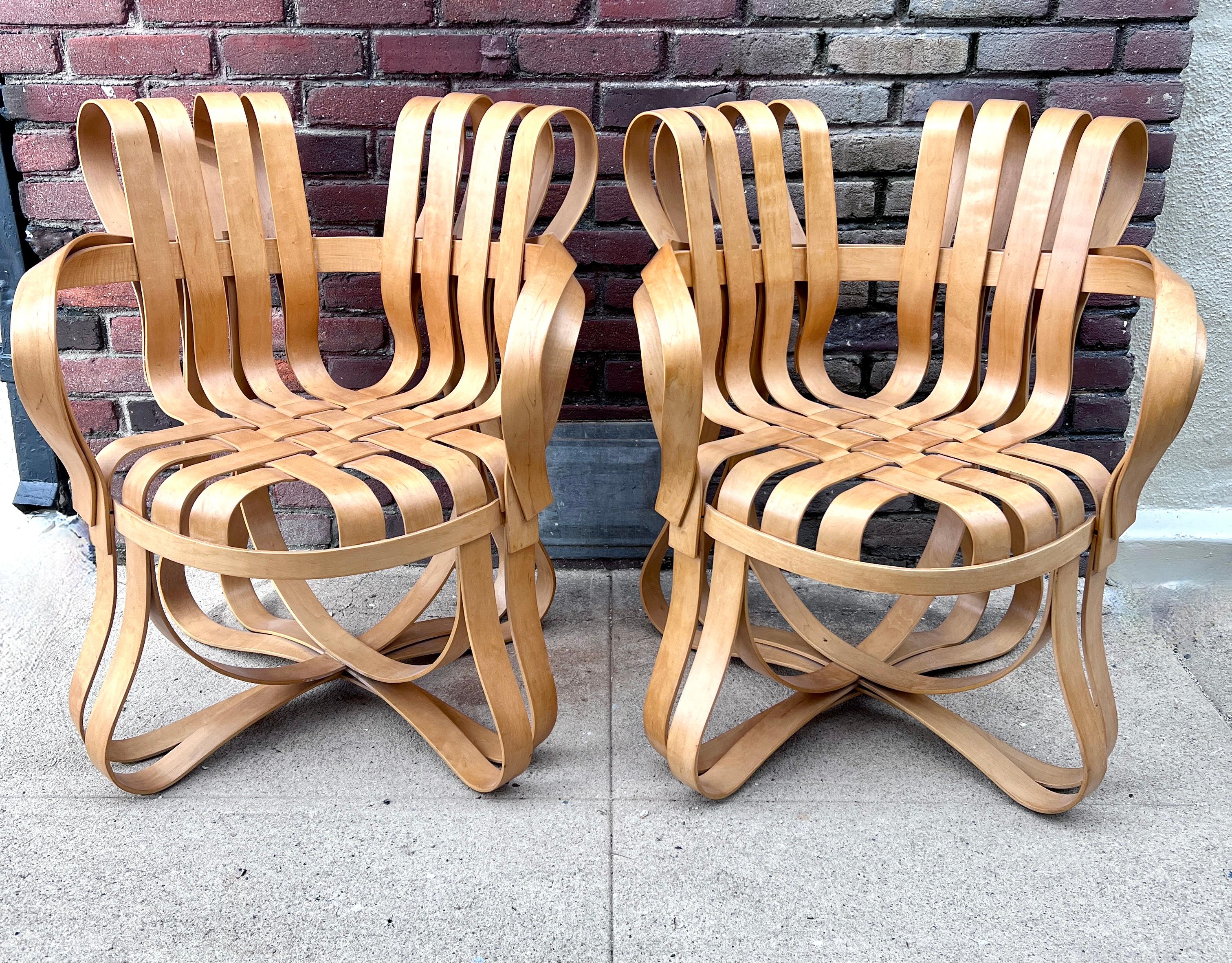Pair Frank Gehry Cross Check Bent Maple Chairs For Knoll In Good Condition For Sale In Los Angeles, CA