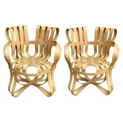 Paire de chaises Frank Gehry en érable courbé à carreaux croisés pour Knoll