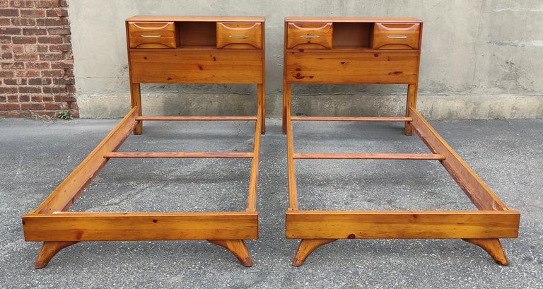Pair Franklin Shockey Sculptured Pine Twin Beds + 1 Night stand King ...