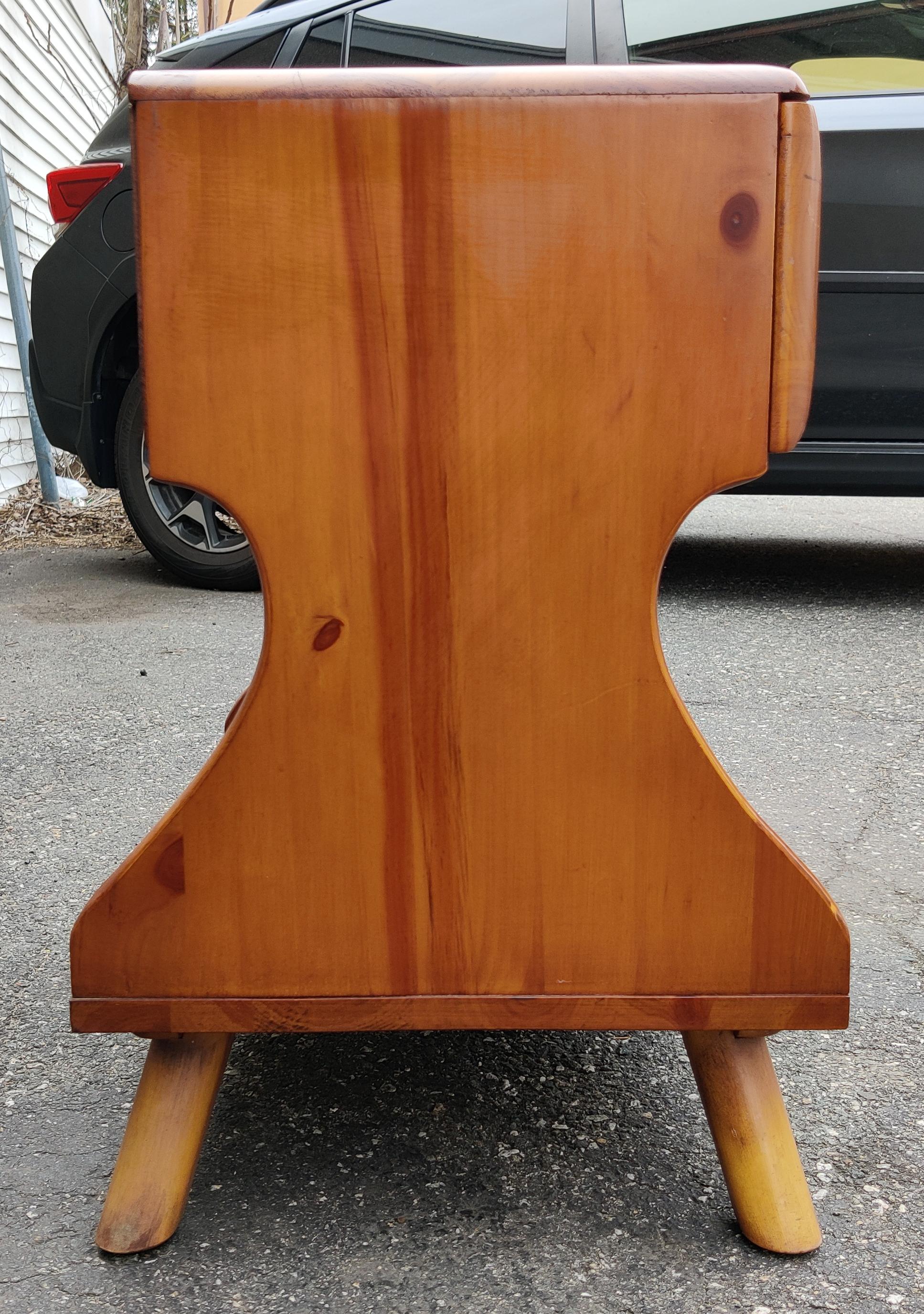 Late 20th Century Pair Franklin Shockey Sculptured Pine Twin Beds +  1 Night stand King Size MCM