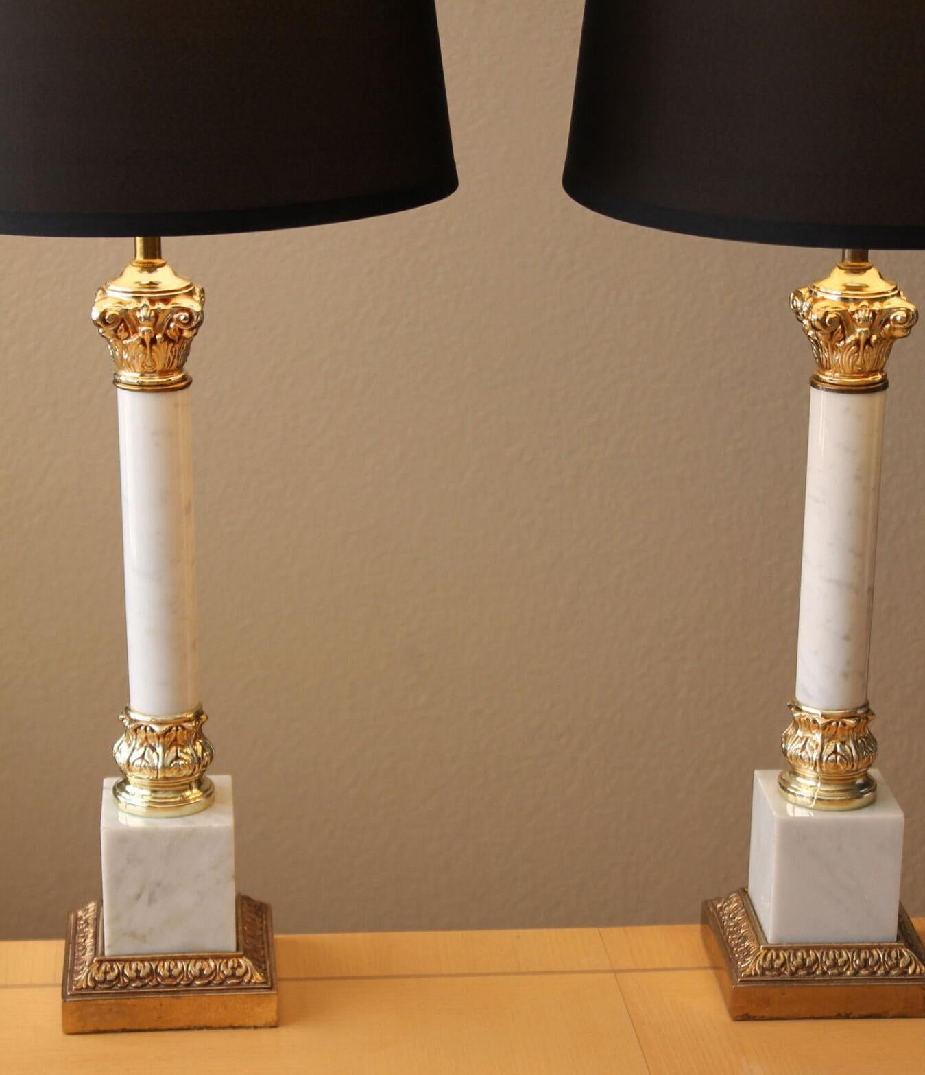 20th Century Pair! FREDERICK COOPER COLUMN MARBLE LAMPS French Louis XVI Style White Gold For Sale