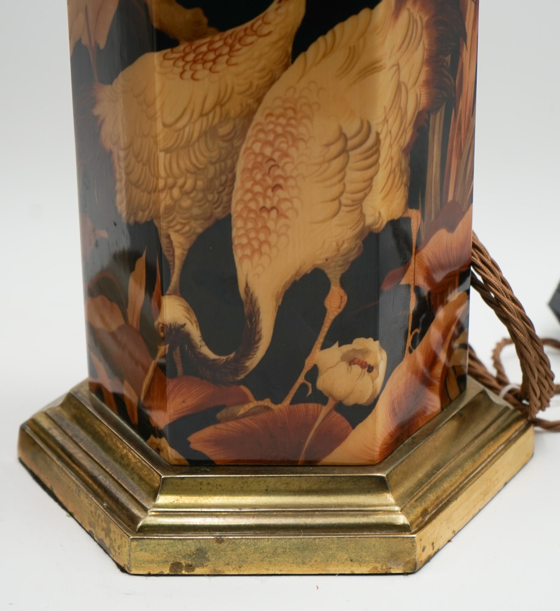 PAR FRANCÉS 1970'S MAISON LE DAUPHIN HOLLYWOOD REGENCY CHINOISERiE MESAS LÁMPARAS Latón en venta