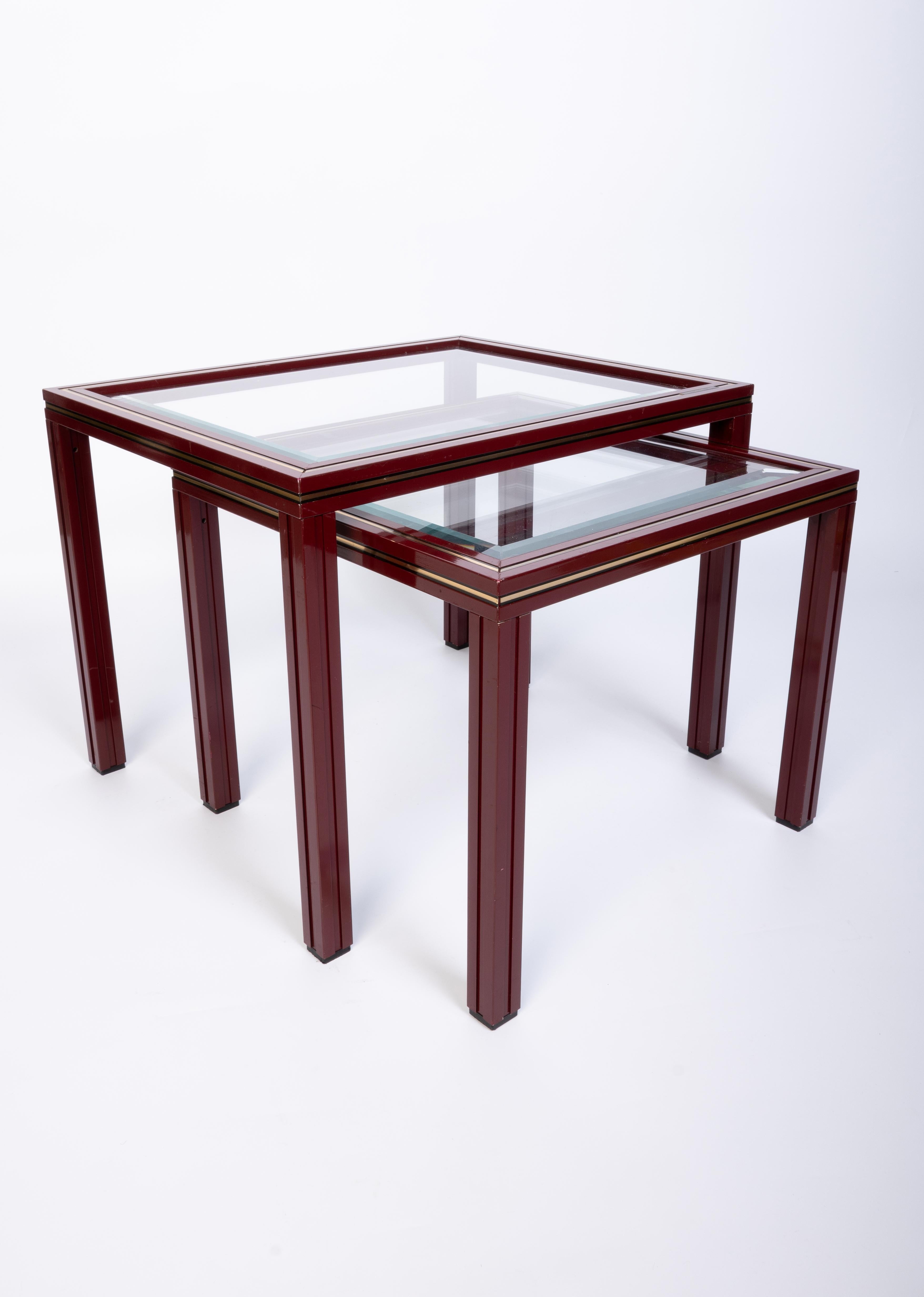 Aluminum Pair French 1970s Nesting Tables End Tables by Pierre Vandel, Paris For Sale