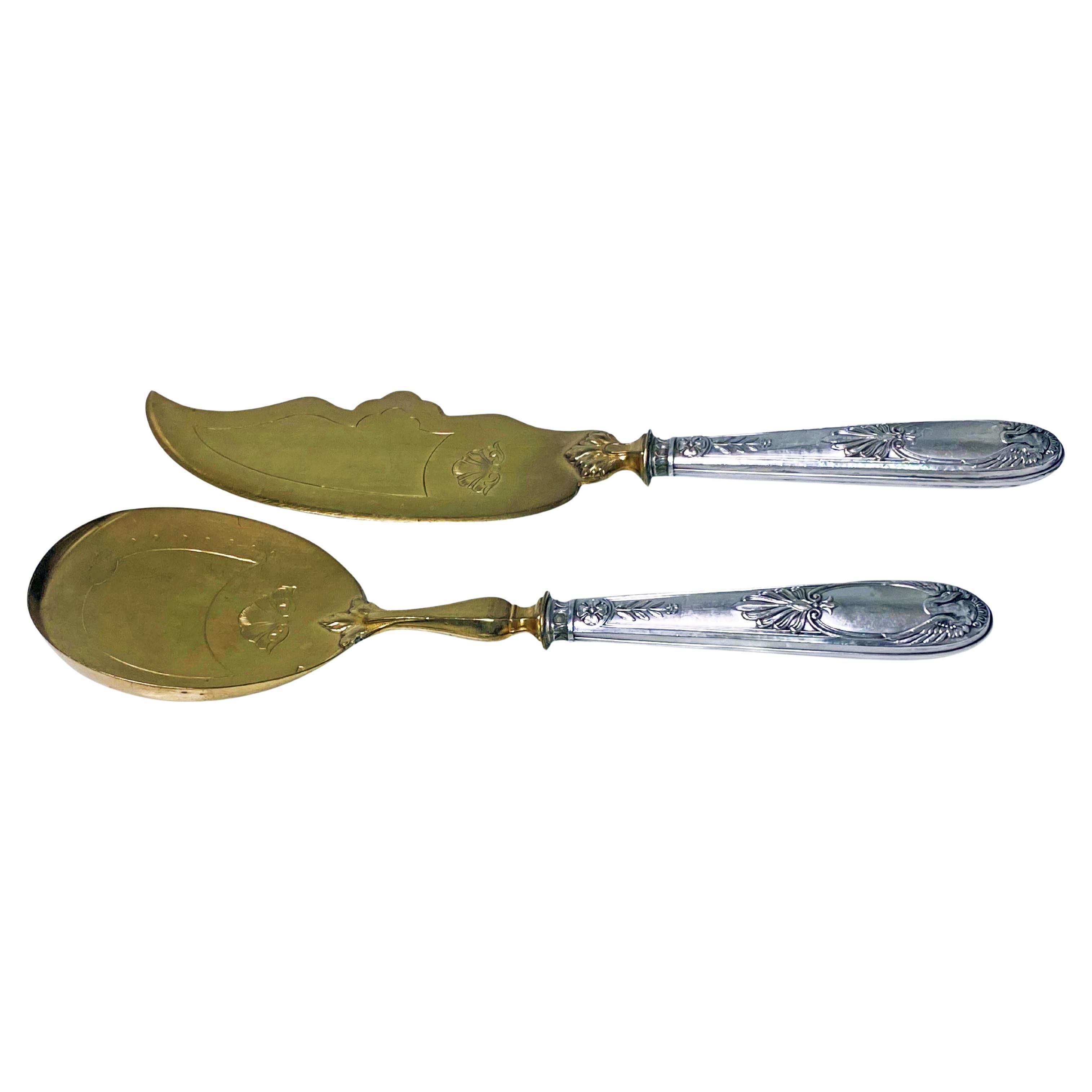 Pair French 1st standard Silver Fruit and Cake Servers C.1920. For Sale