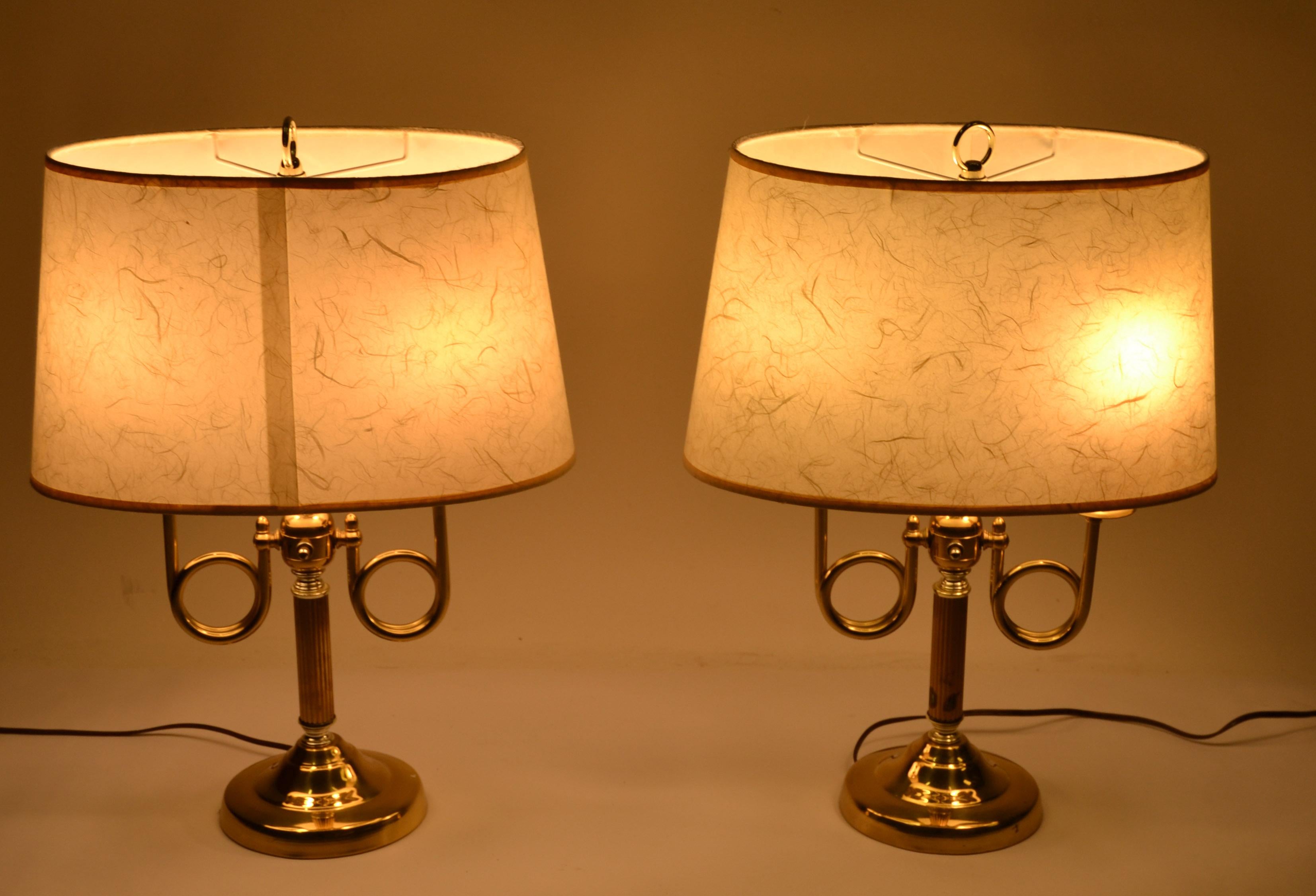 20th Century Pair French Alsy Vintage Solid Brass 2 Arm Trumpet Horn Bouillotte Lamp Shades For Sale