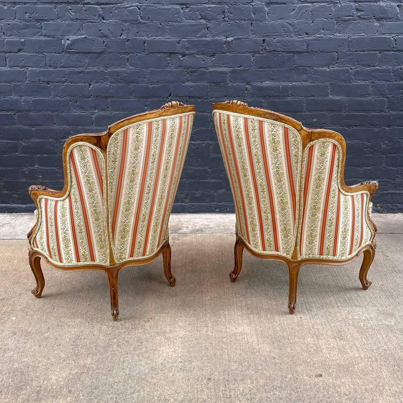 Early 20th Century Pair French Antique Hand Carved Gilded Armchairs For Sale
