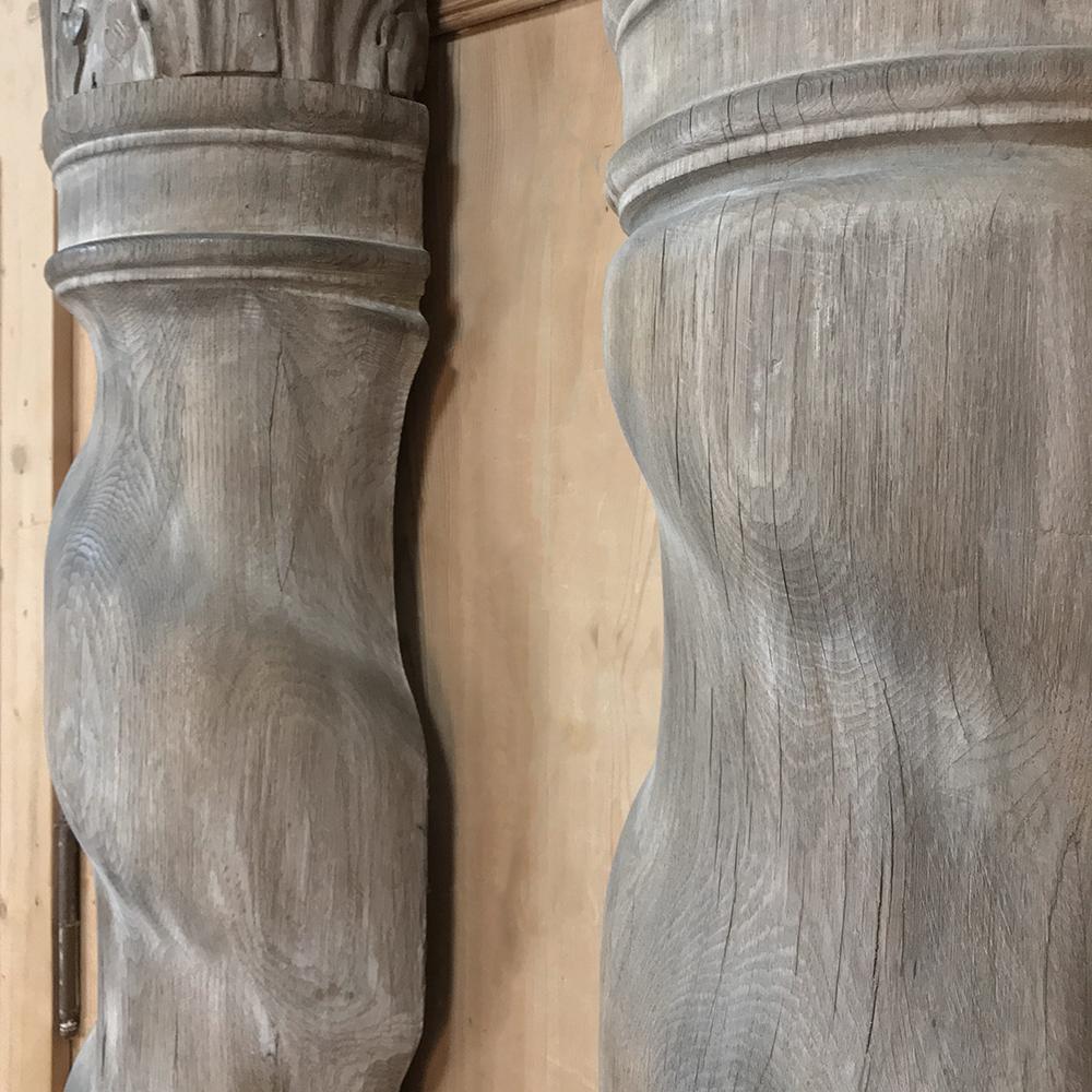 Pair of Architectural Corinthian Weathered Oak Hand Carved Columns, circa 1890 3